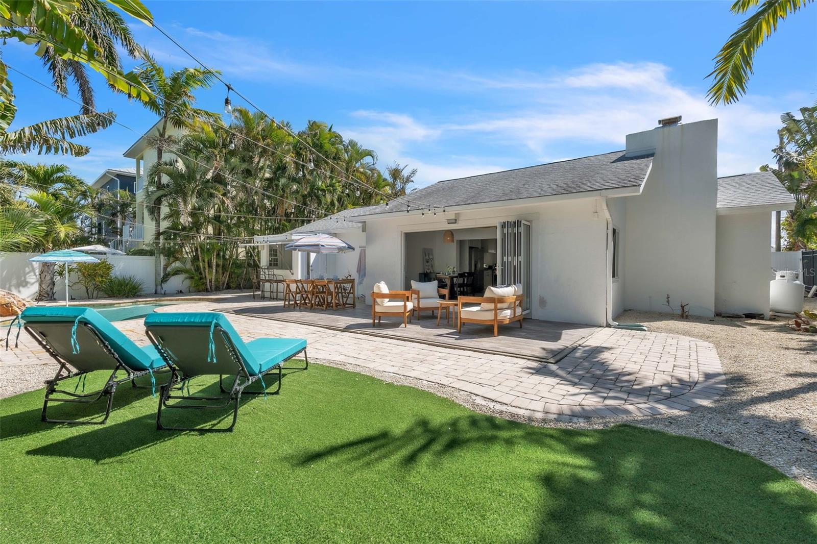 155 CRESCENT DR, ANNA MARIA, FL — photo 39