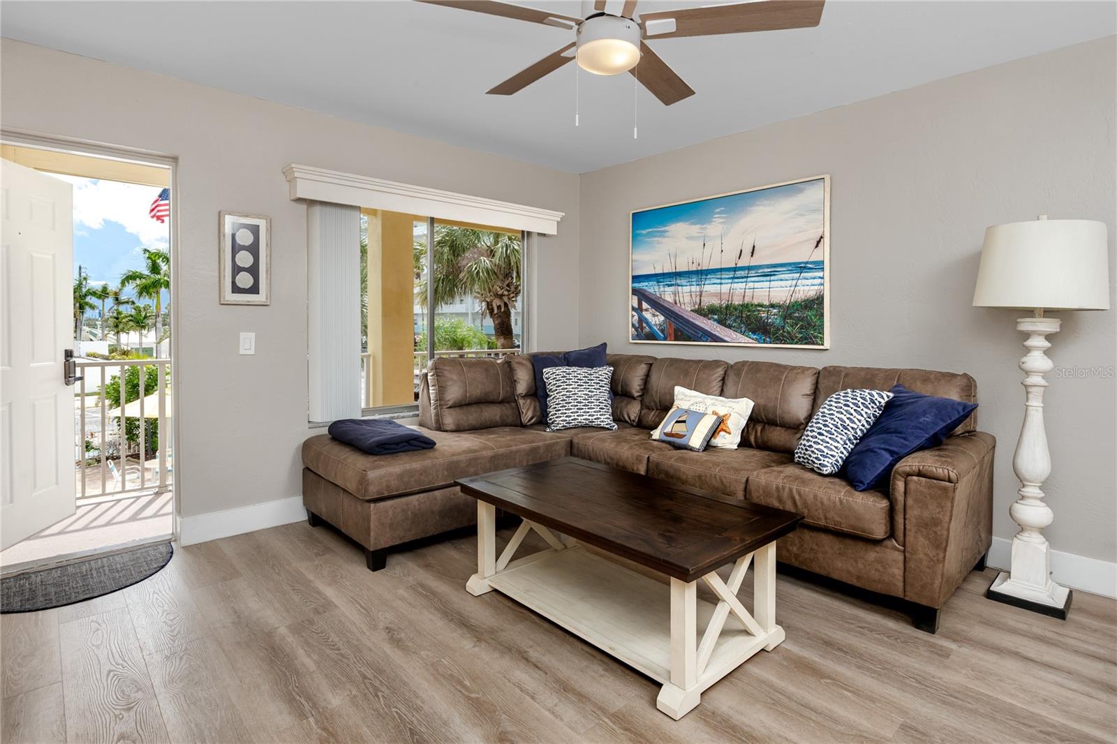 282 TREASURE ISLAND CSWY #12, TREASURE ISLAND, FL — photo 6