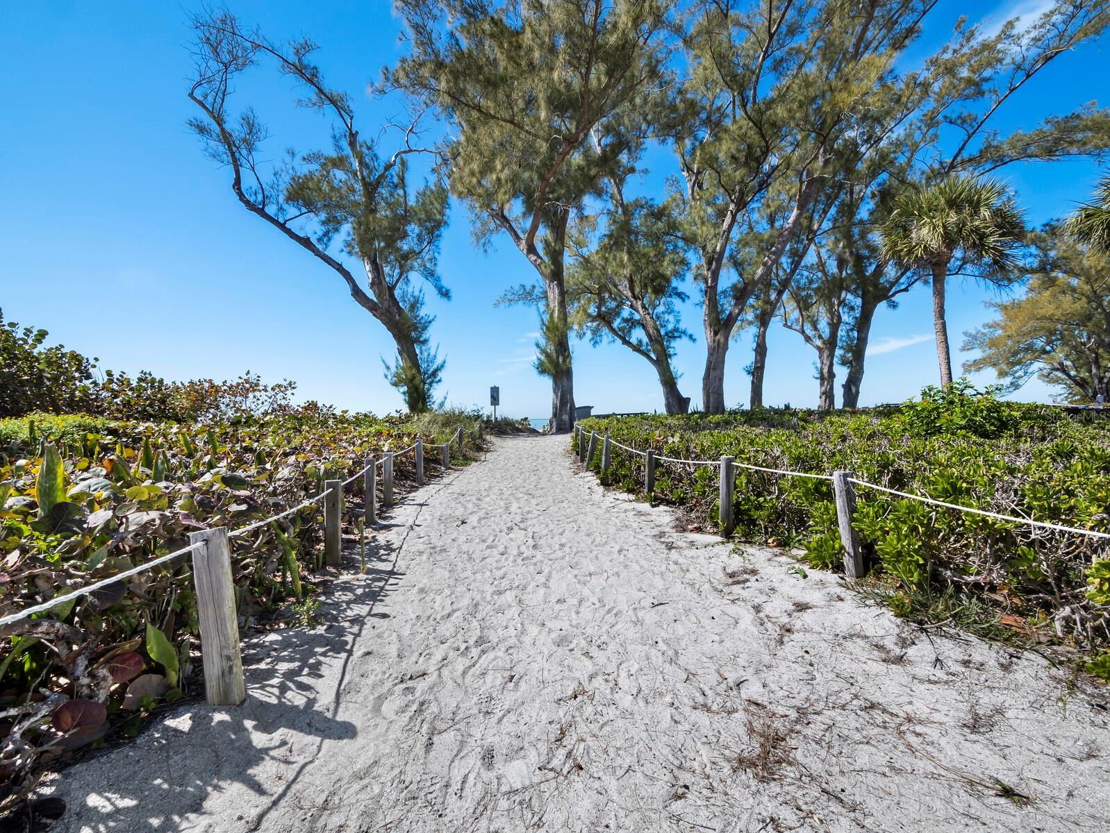5055 GULF OF MEXICO DR #421, LONGBOAT KEY, FL — photo 24
