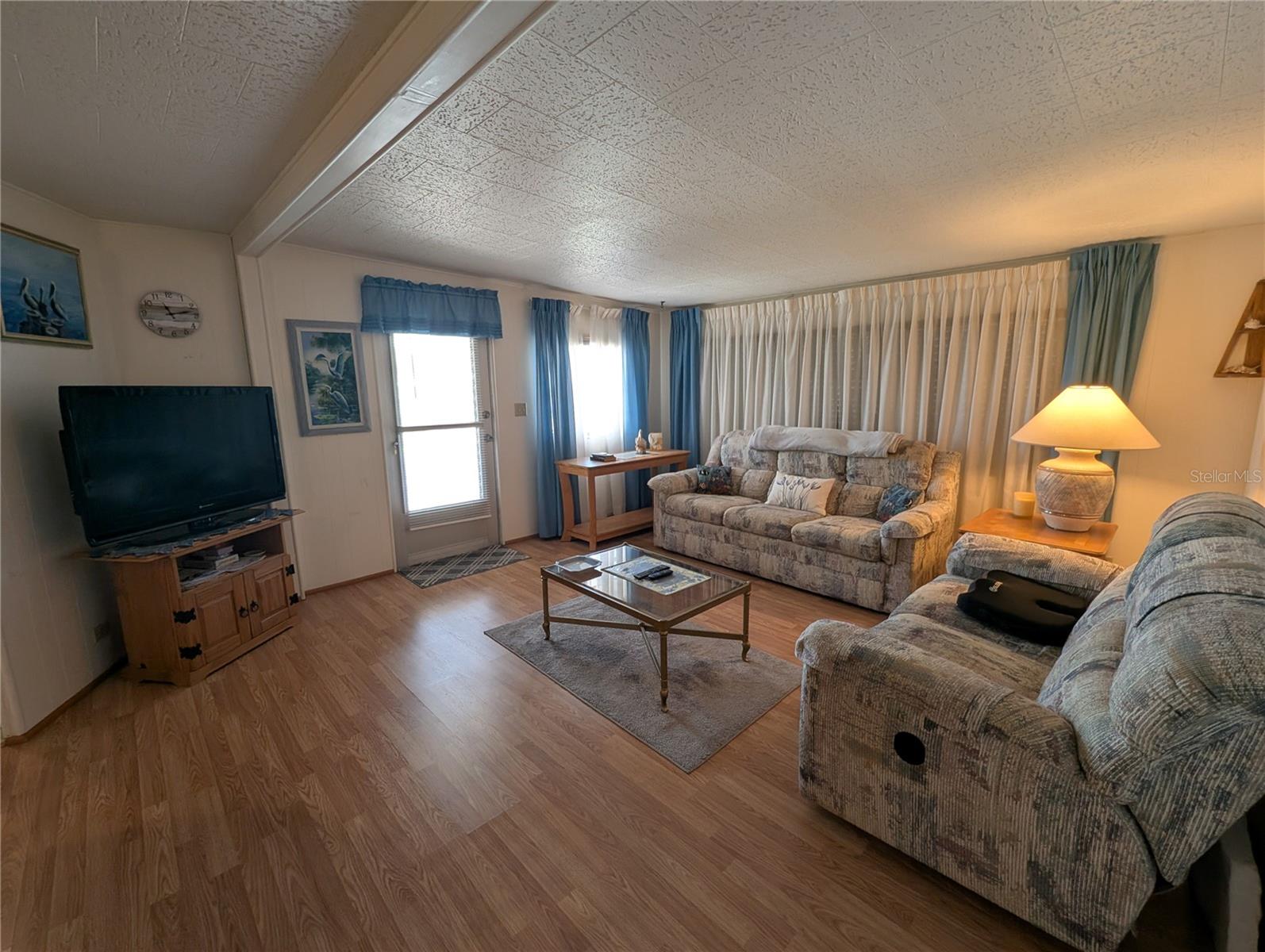 107 48TH AVENUE DR W, BRADENTON, FL — photo 6