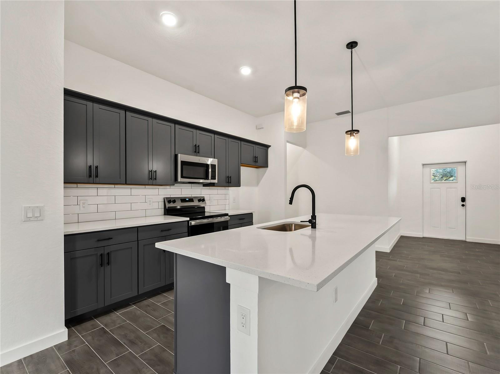 3855 LAMARQUE AVE, NORTH PORT, FL — photo 4