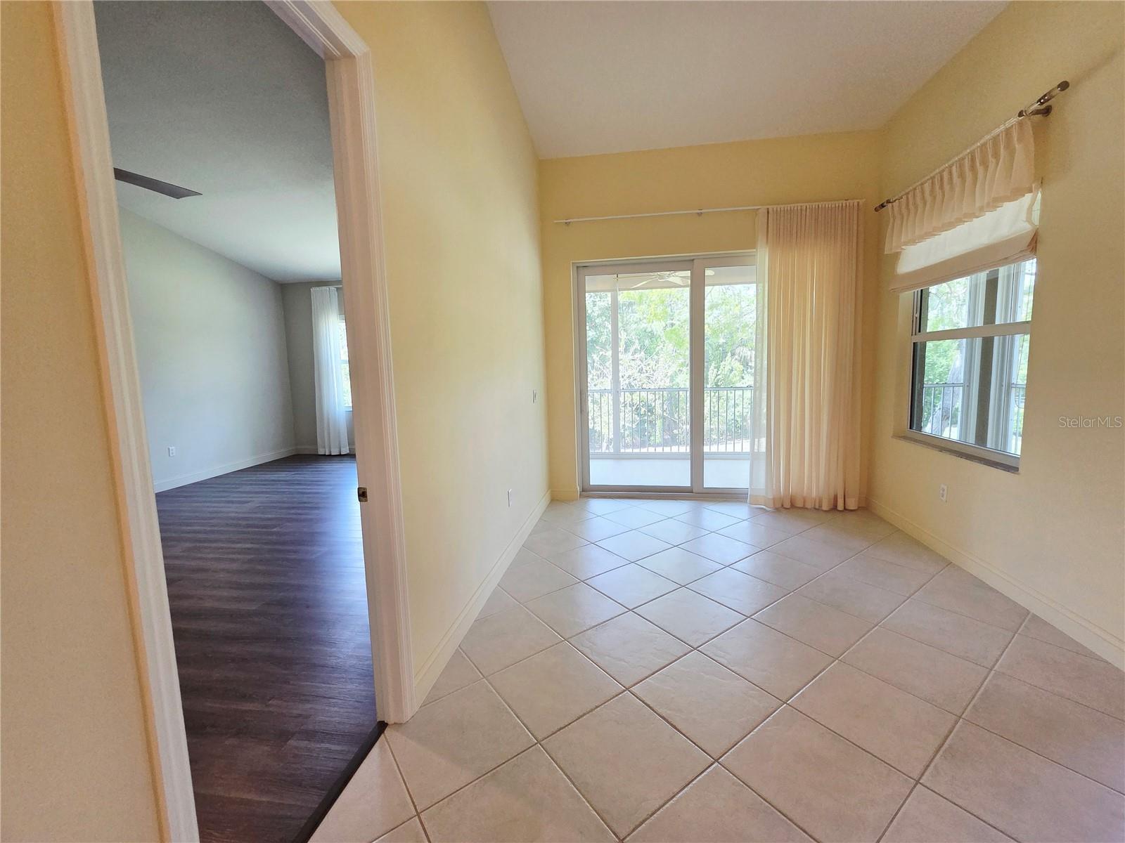 6775 HUNTINGTON LAKES CIR #202, NAPLES, FL — photo 20