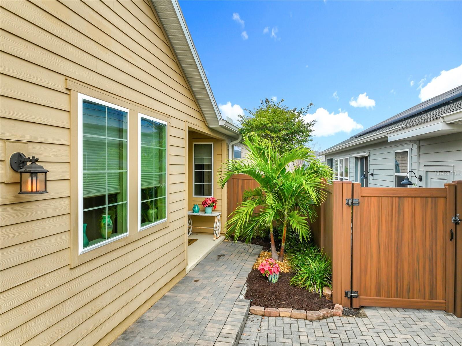 383 ALCOVE DR, GROVELAND, FL — photo 5