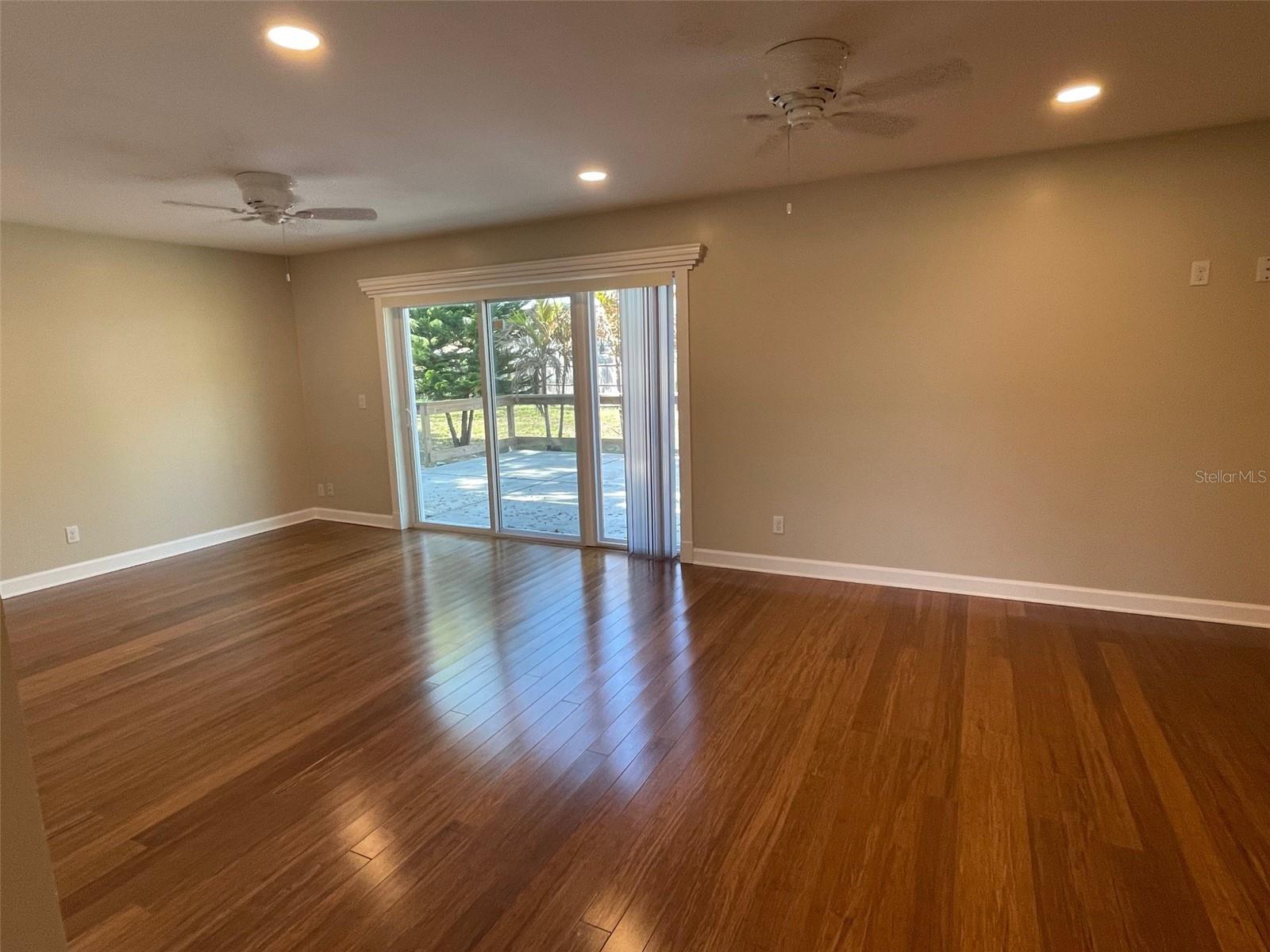 6556 27TH ST N, ST PETERSBURG, FL — photo 9