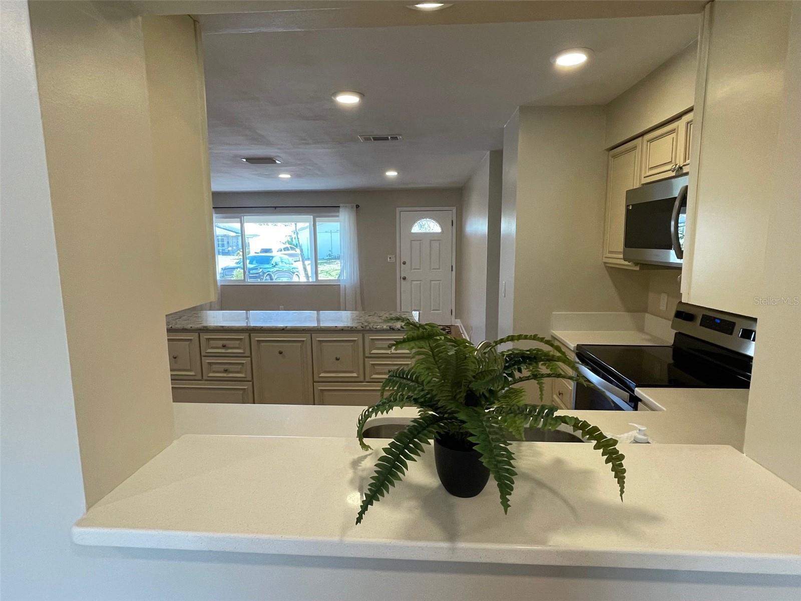 6556 27TH ST N, ST PETERSBURG, FL — photo 14