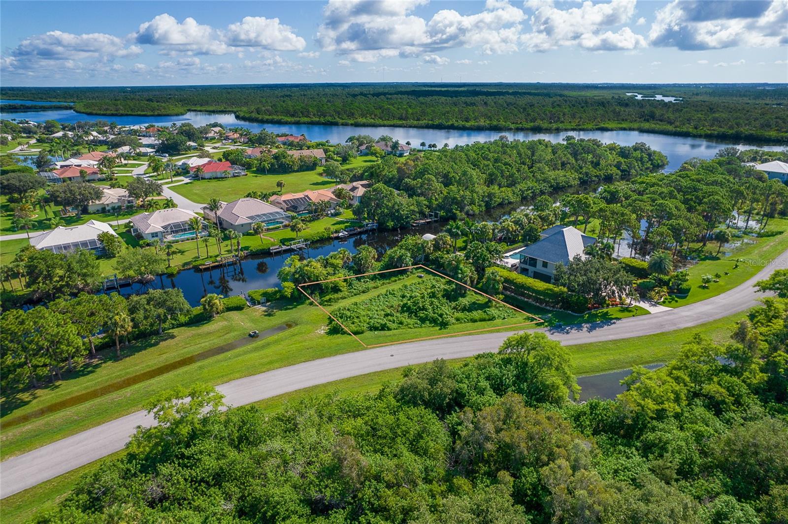 10160 CREEKSIDE DR, PLACIDA, FL — photo 2