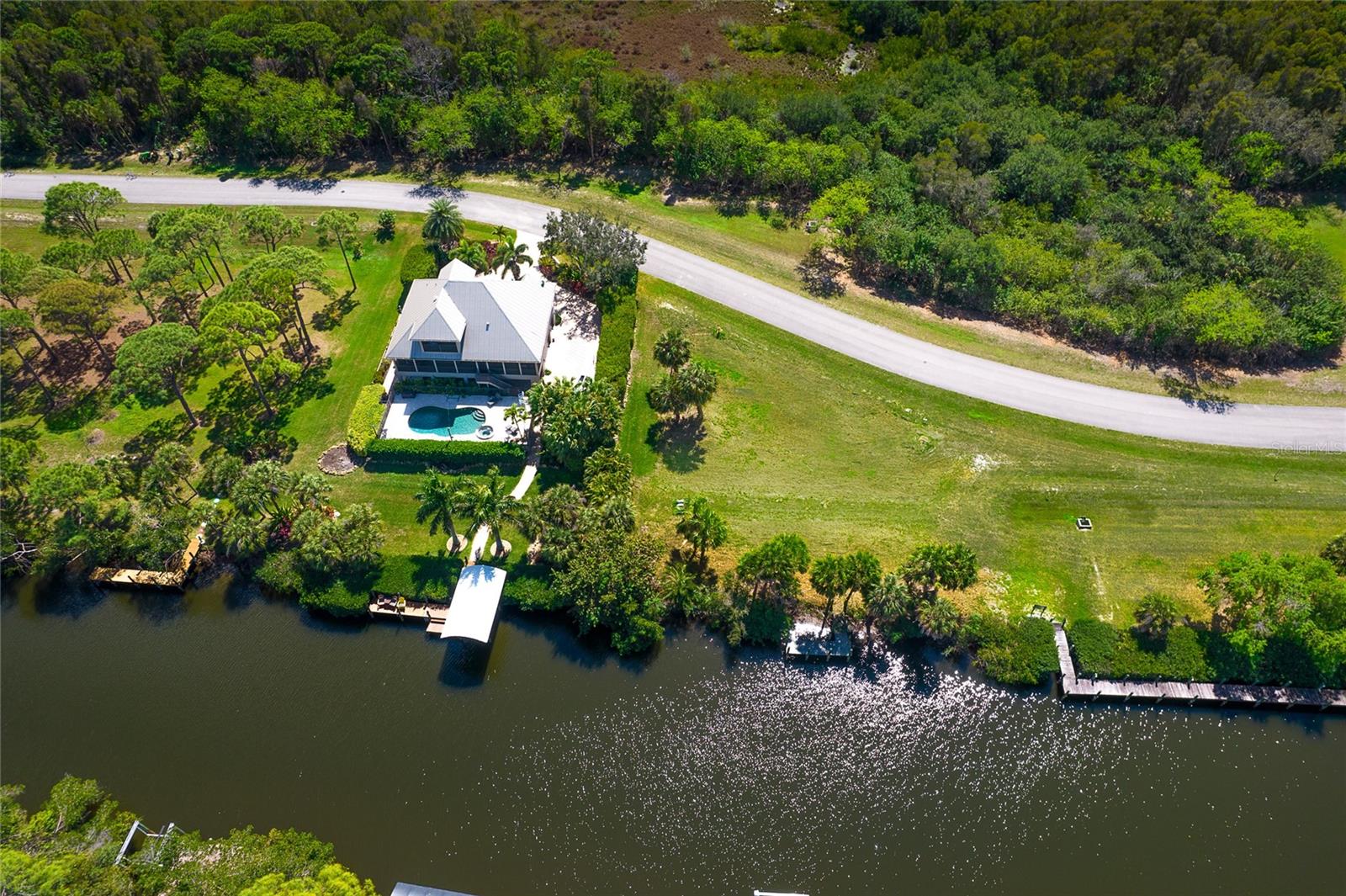 10160 CREEKSIDE DR, PLACIDA, FL — photo 13
