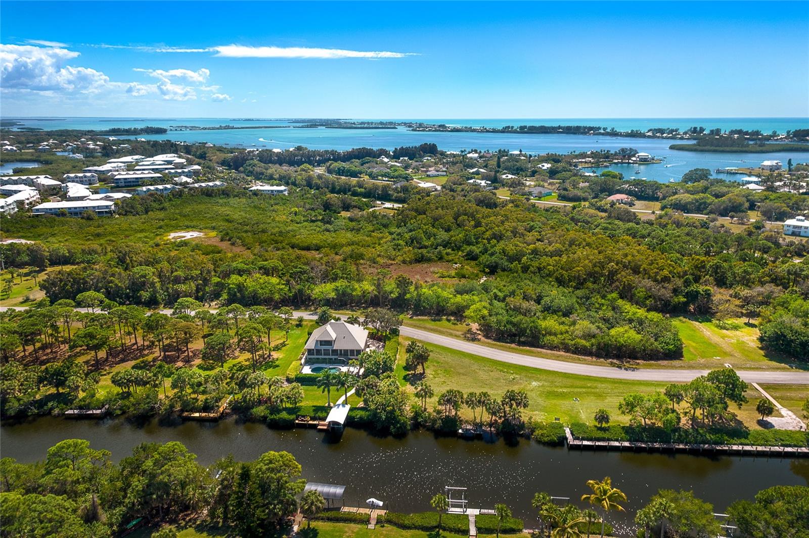 10160 CREEKSIDE DR, PLACIDA, FL — photo 14