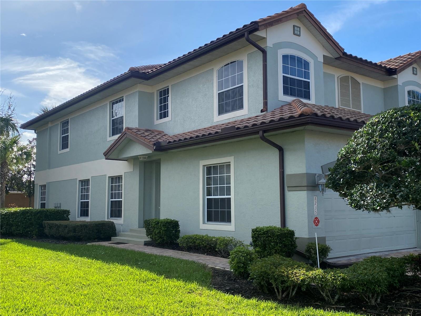 8235 MIRAMAR WAY, LAKEWOOD RANCH, FL