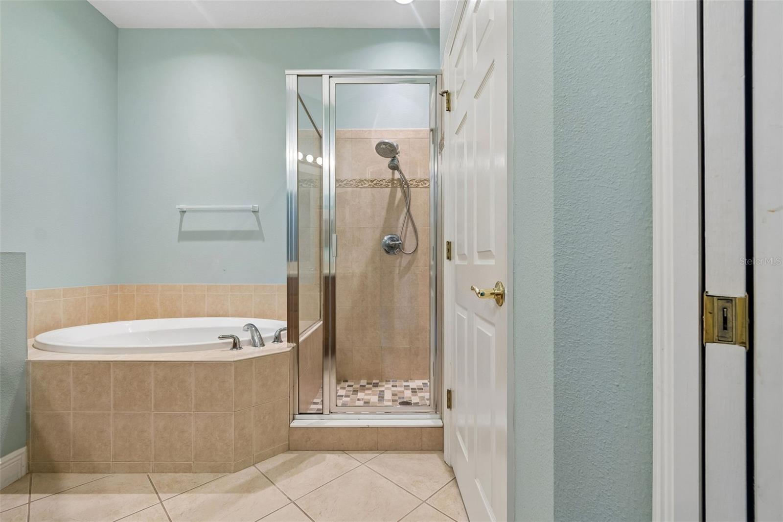 8235 MIRAMAR WAY, LAKEWOOD RANCH, FL — photo 29