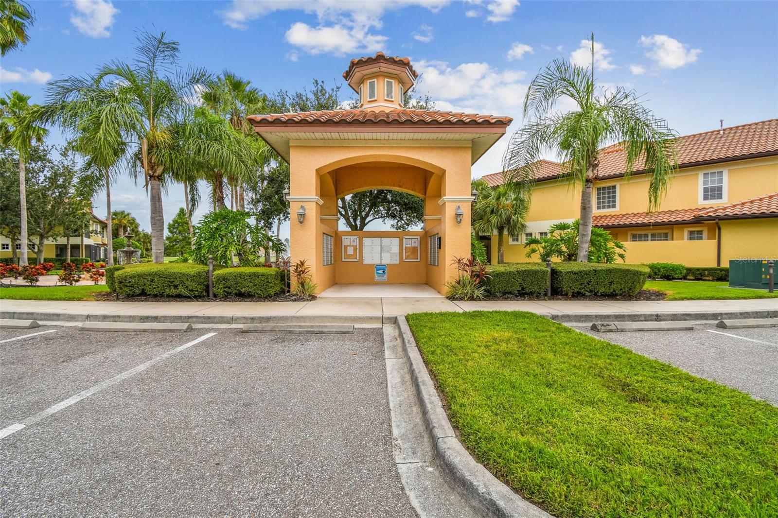 8235 MIRAMAR WAY, LAKEWOOD RANCH, FL — photo 83