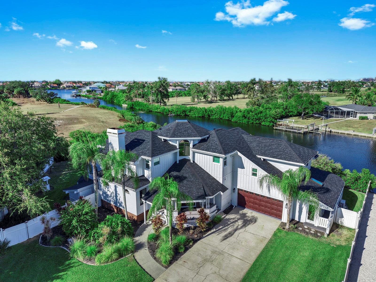 945 BUNKER VIEW DR, APOLLO BEACH, FL