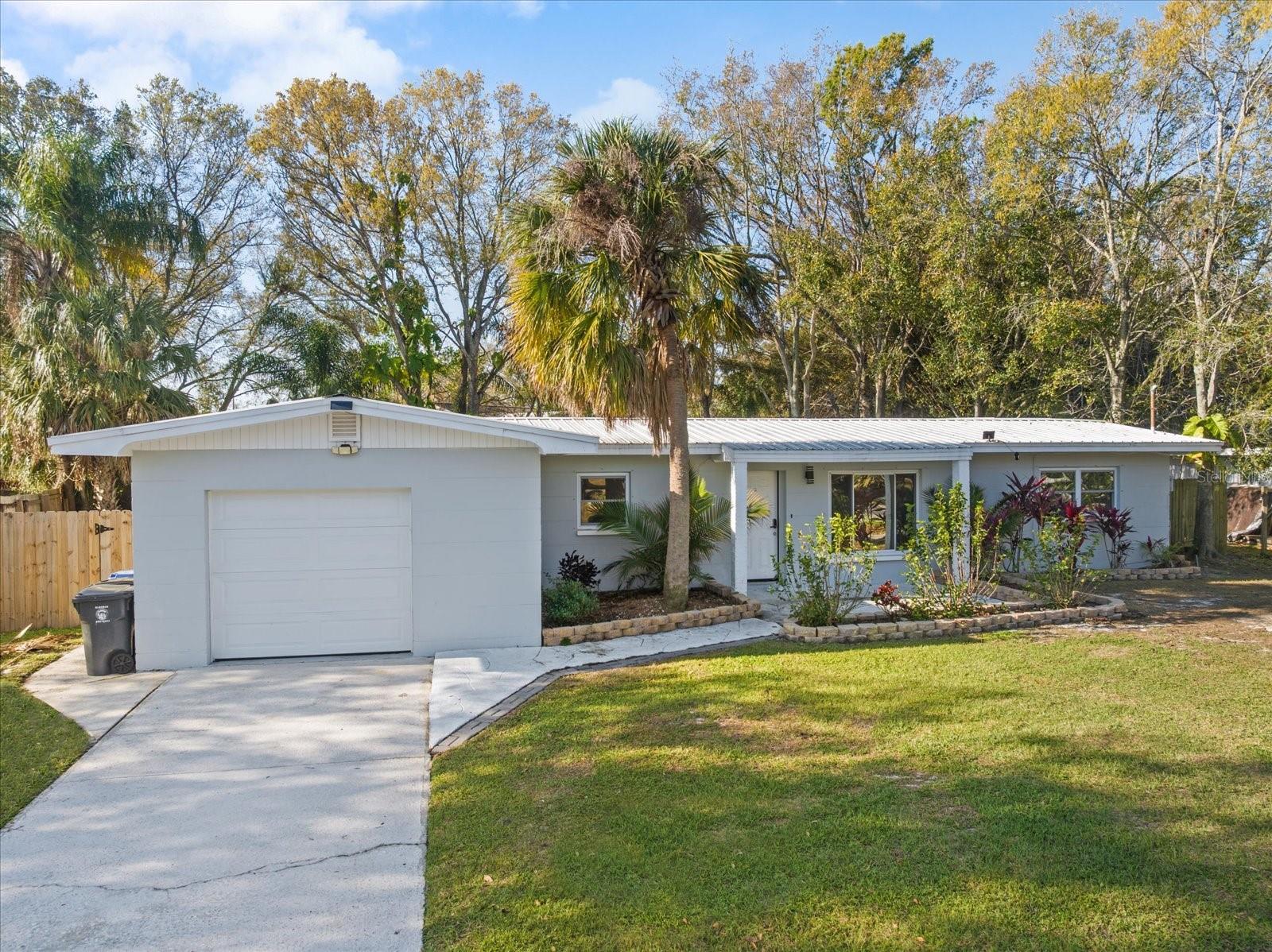 432 COUNTRY CLUB DR, OLDSMAR, FL
