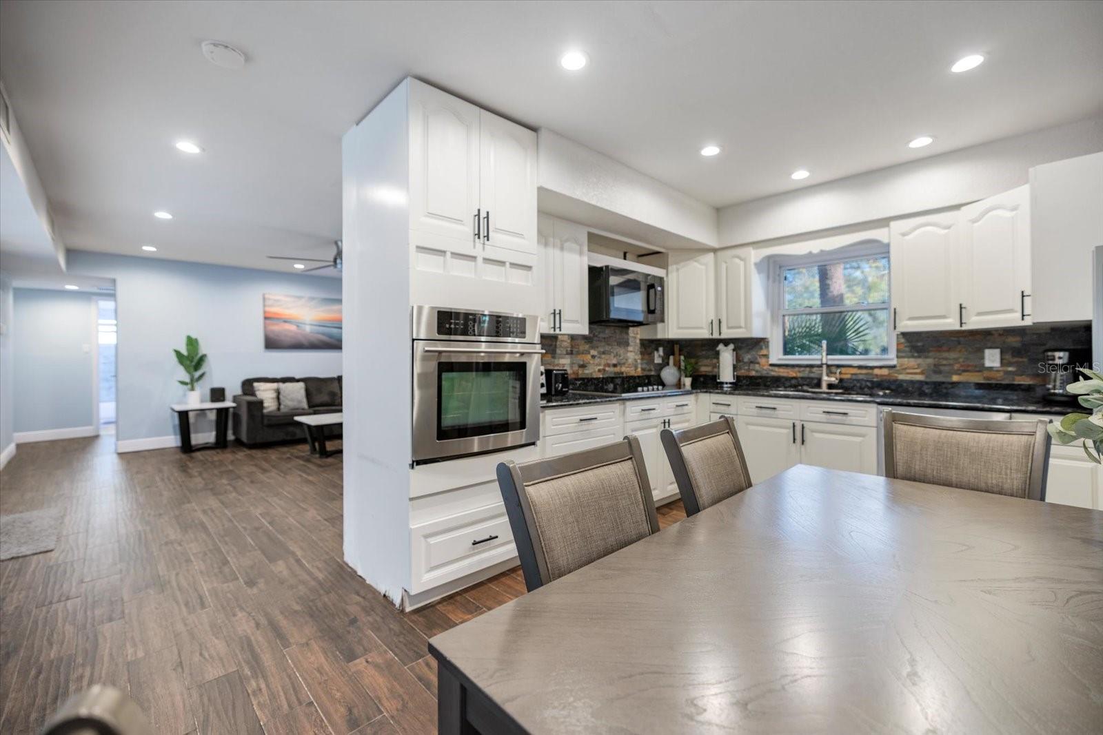 432 COUNTRY CLUB DR, OLDSMAR, FL — photo 12