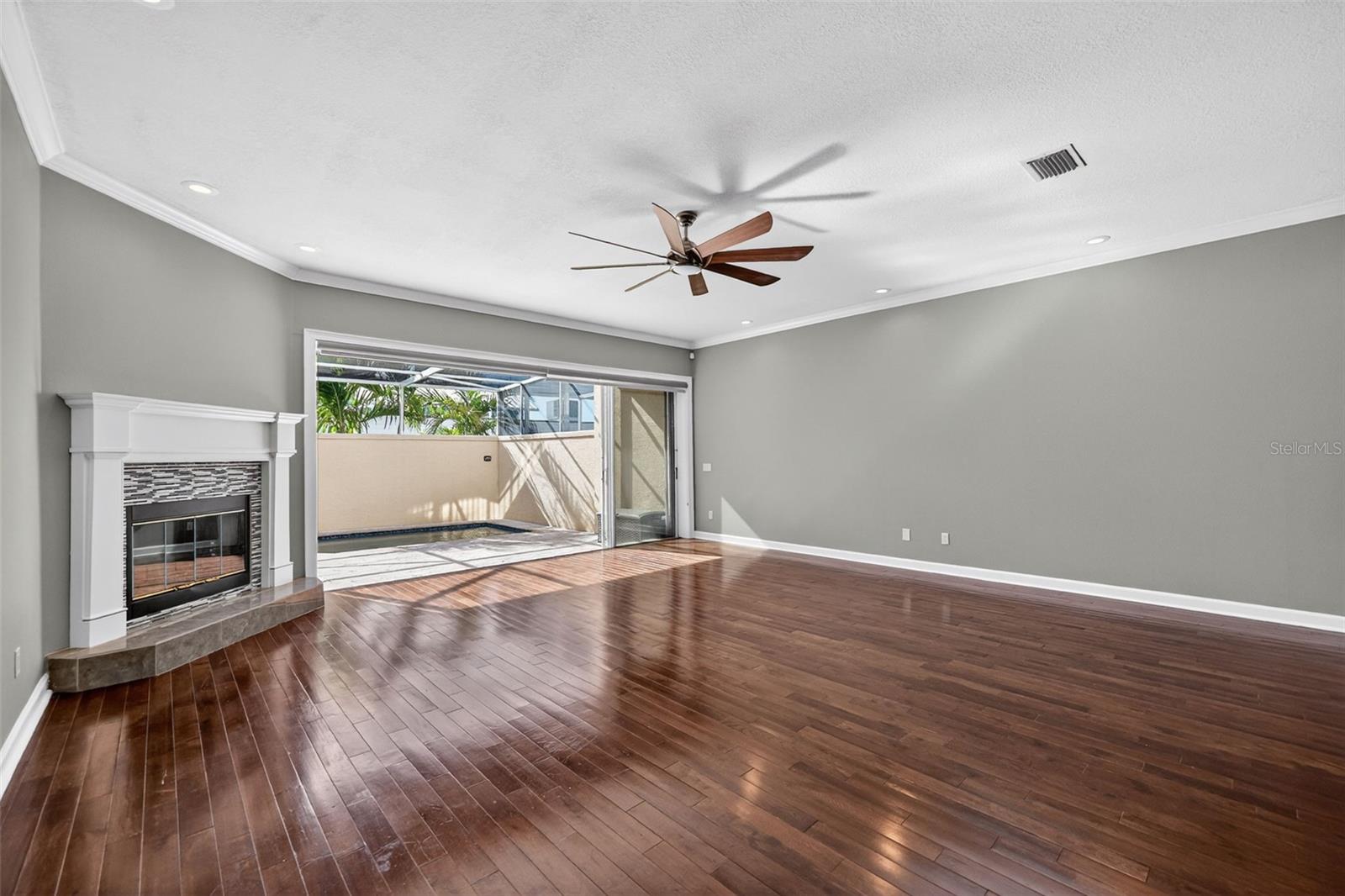 348 LARBOARD WAY, CLEARWATER BEACH, FL — photo 15