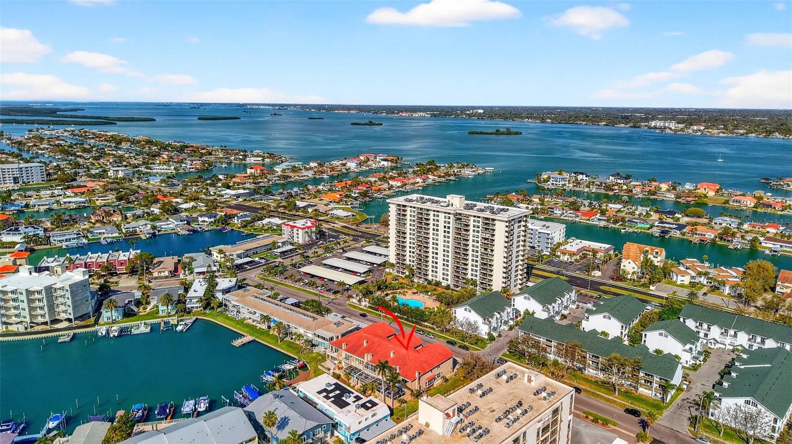 348 LARBOARD WAY, CLEARWATER BEACH, FL — photo 28
