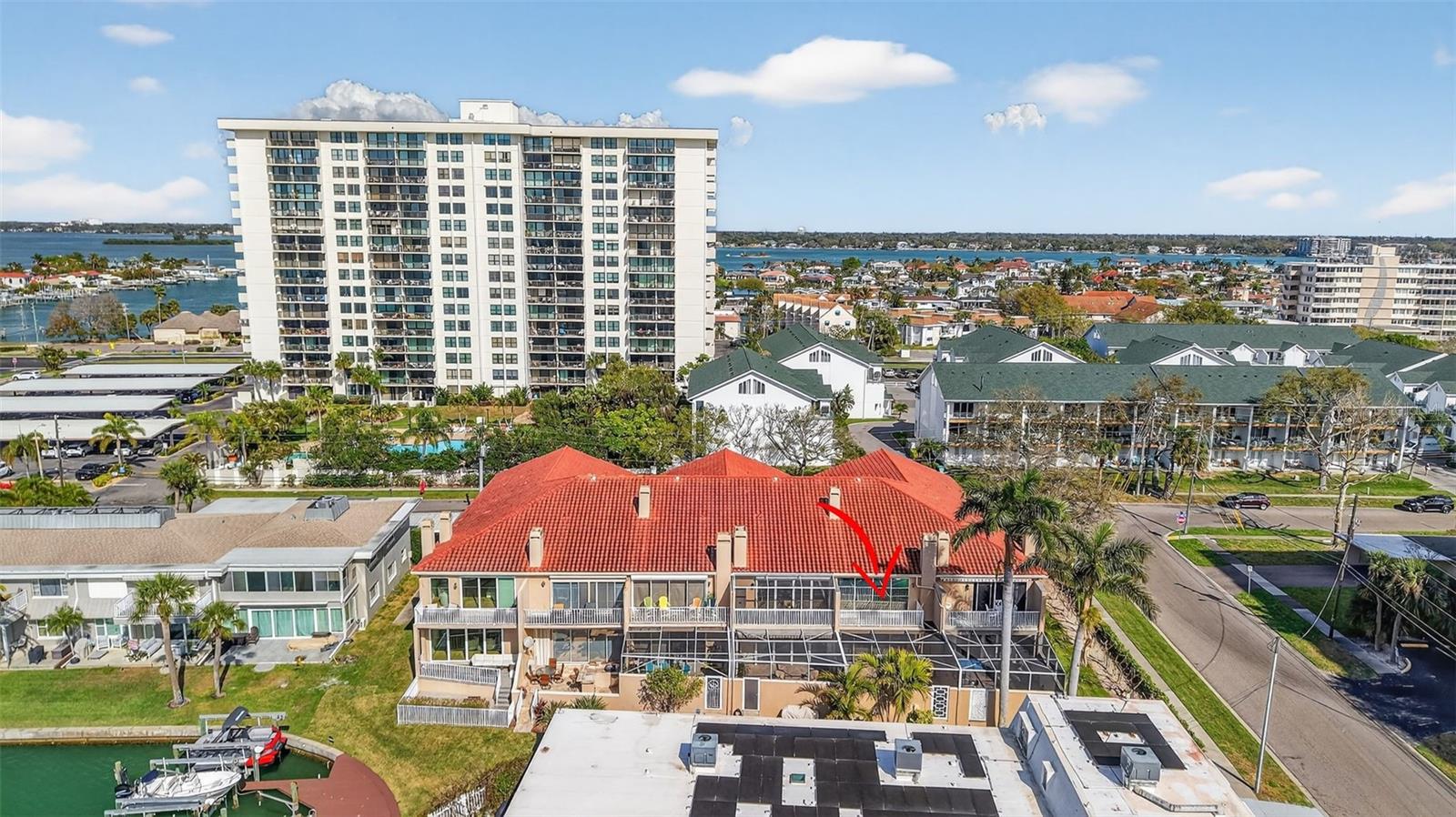 348 LARBOARD WAY, CLEARWATER BEACH, FL — photo 32