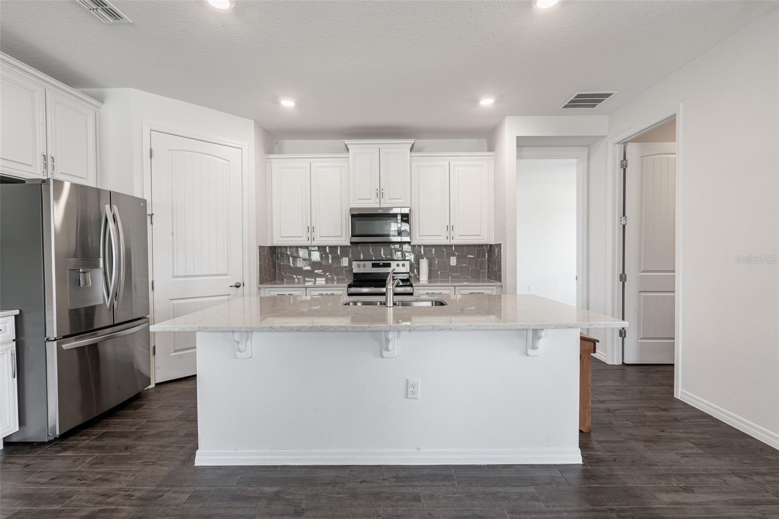 17615 BLAZING STAR CIR, CLERMONT, FL — photo 13