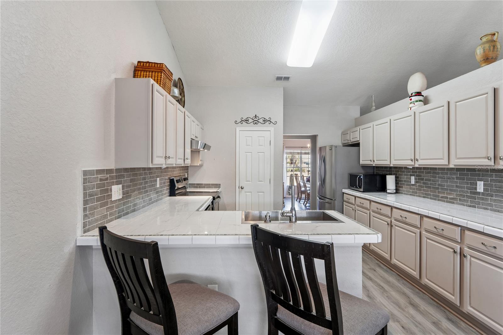 10318 GIFFORD DR, SPRING HILL, FL — photo 17