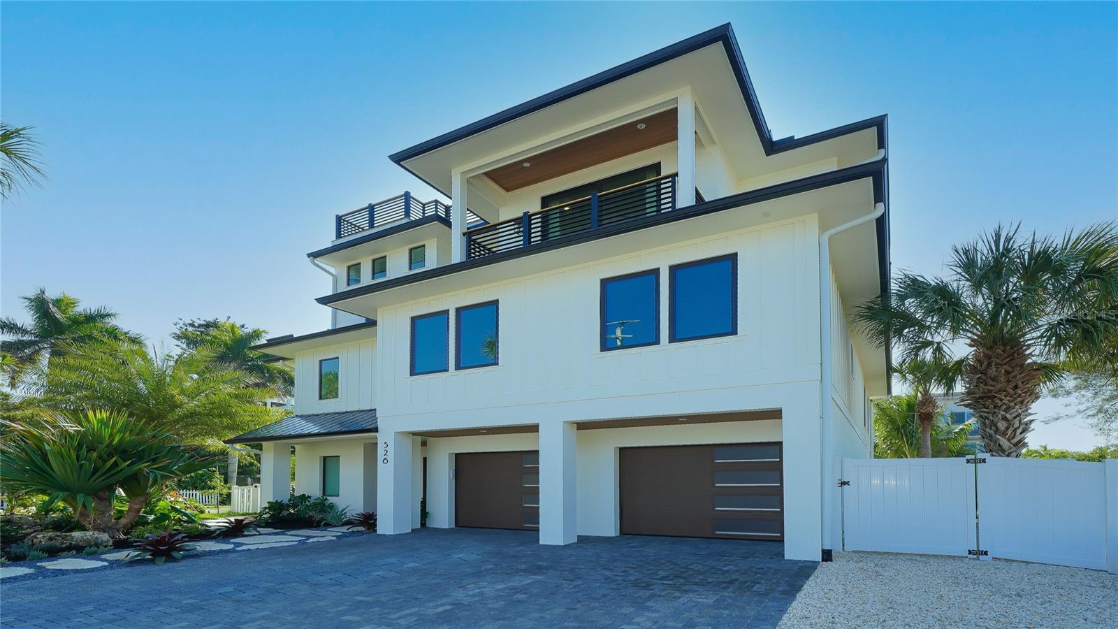 307 62ND ST, HOLMES BEACH, FL — photo 3