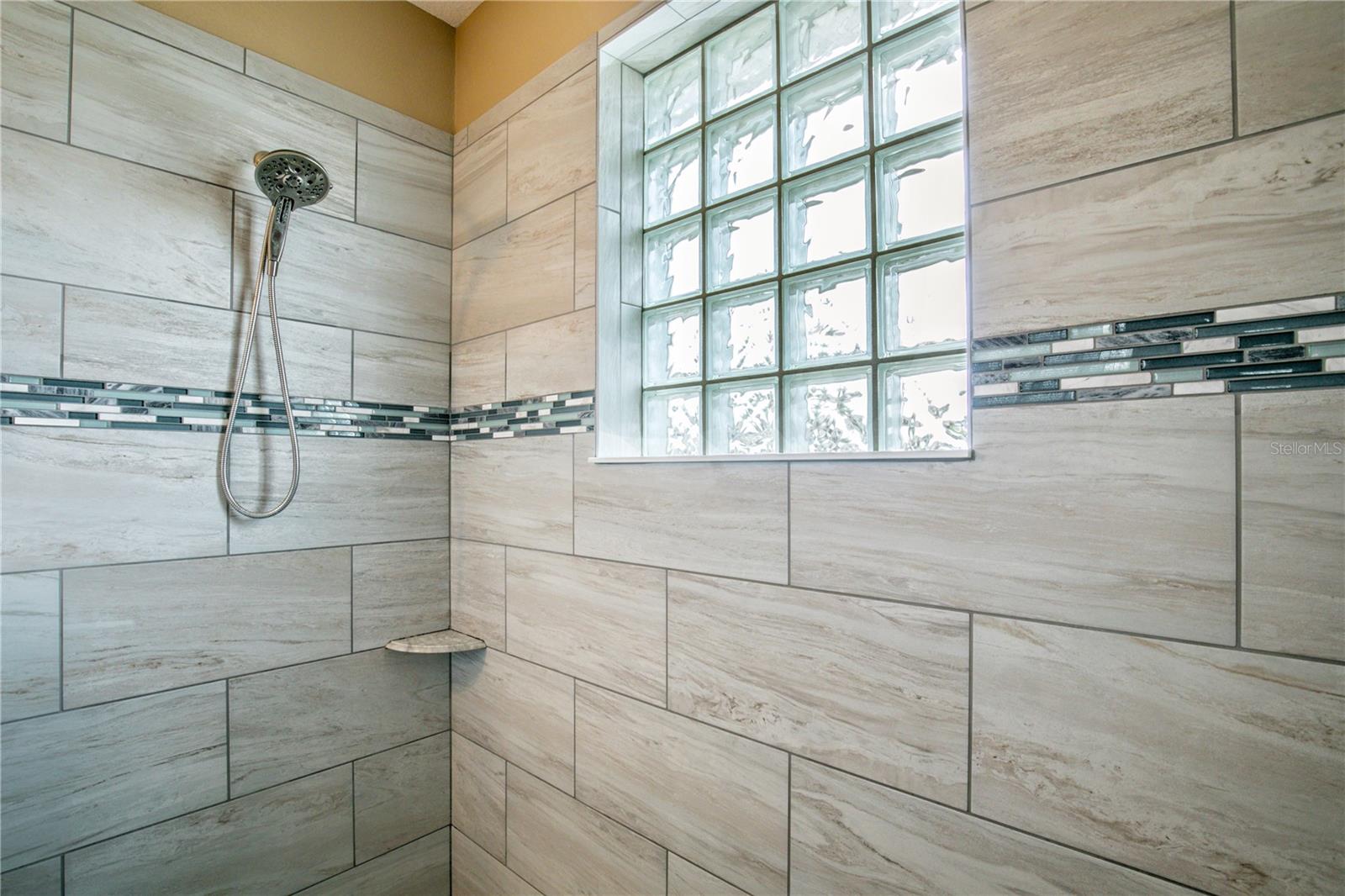36452 GRAND ISLAND OAKS CIR, GRAND ISLAND, FL — photo 57