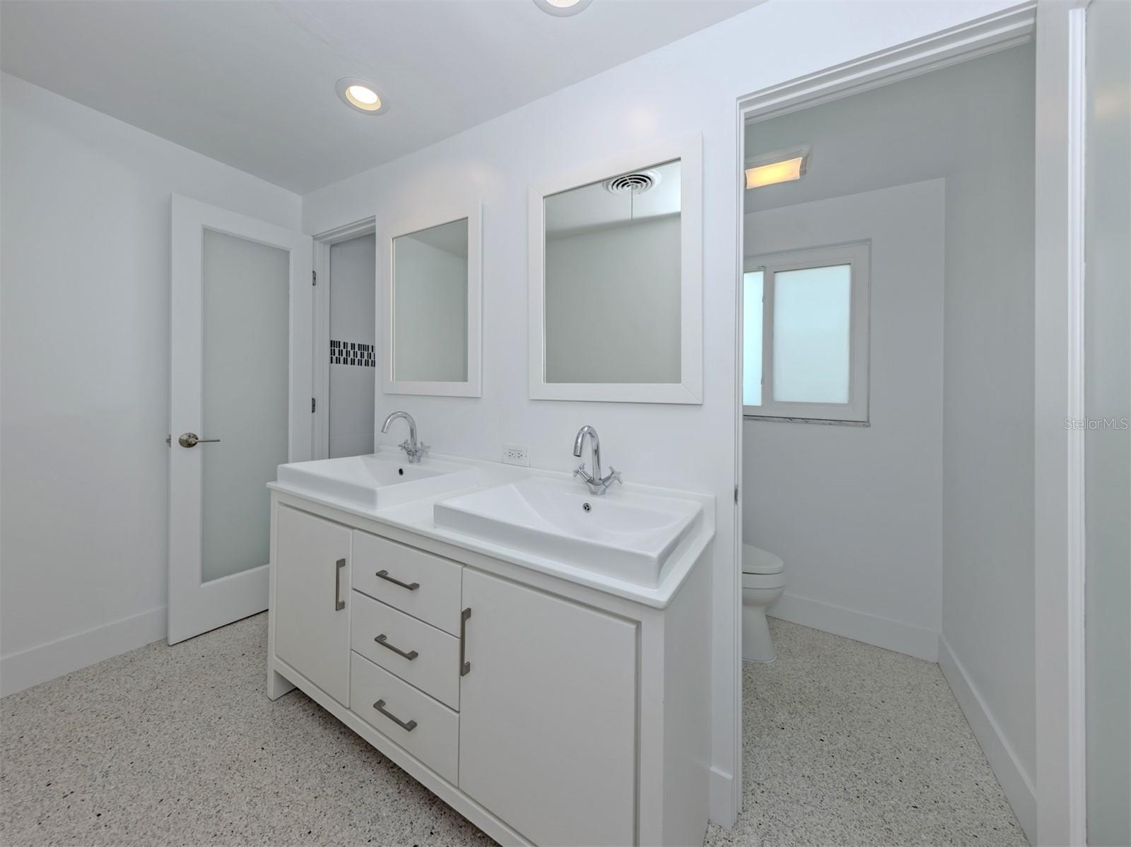 107 SORRENTO DR, OSPREY, FL — photo 13