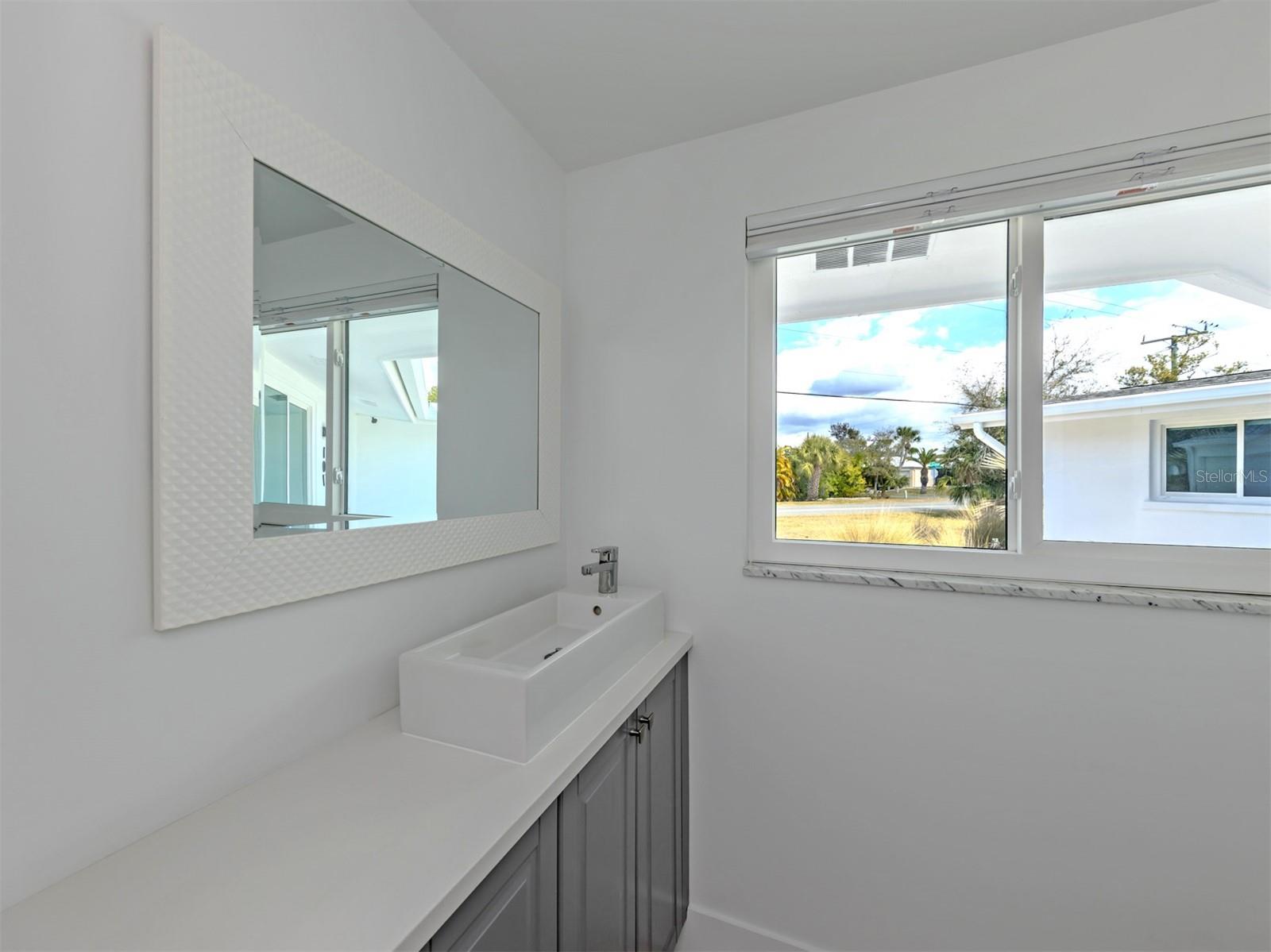 107 SORRENTO DR, OSPREY, FL — photo 17