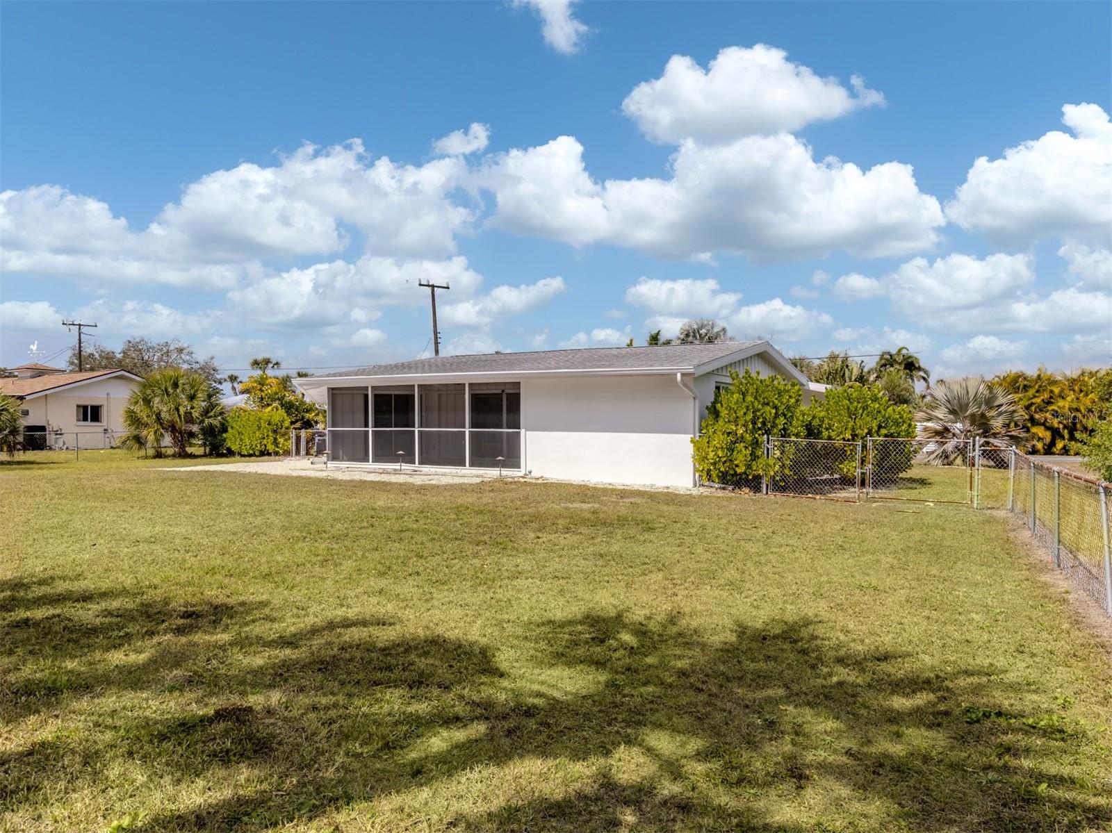 107 SORRENTO DR, OSPREY, FL — photo 24