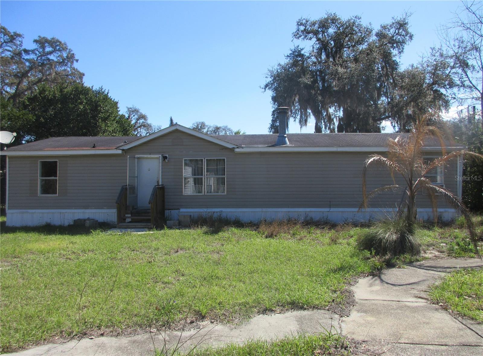 18601 SE 24TH LN, OCKLAWAHA, FL
