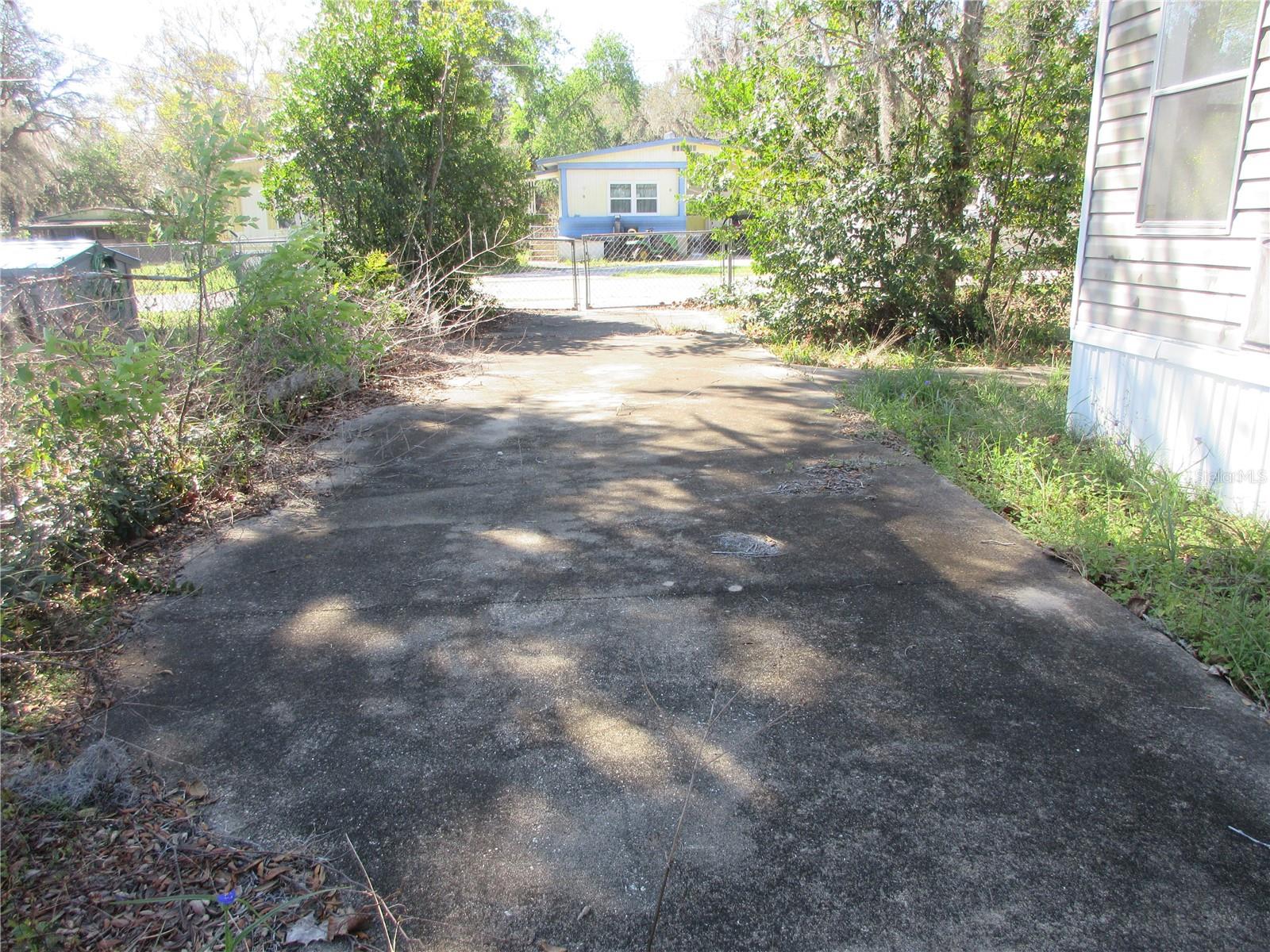 18601 SE 24TH LN, OCKLAWAHA, FL — photo 6