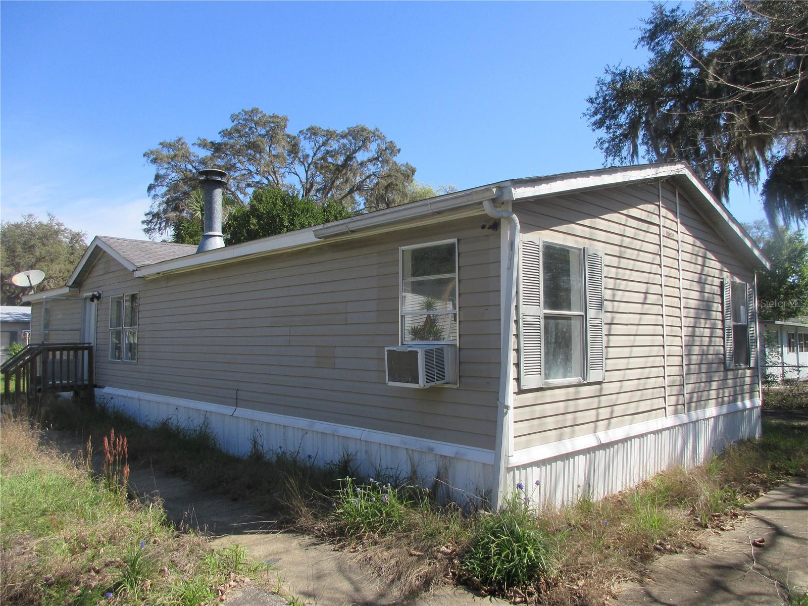 18601 SE 24TH LN, OCKLAWAHA, FL — photo 7