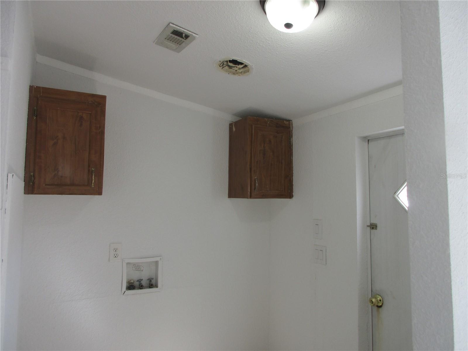 18601 SE 24TH LN, OCKLAWAHA, FL — photo 17