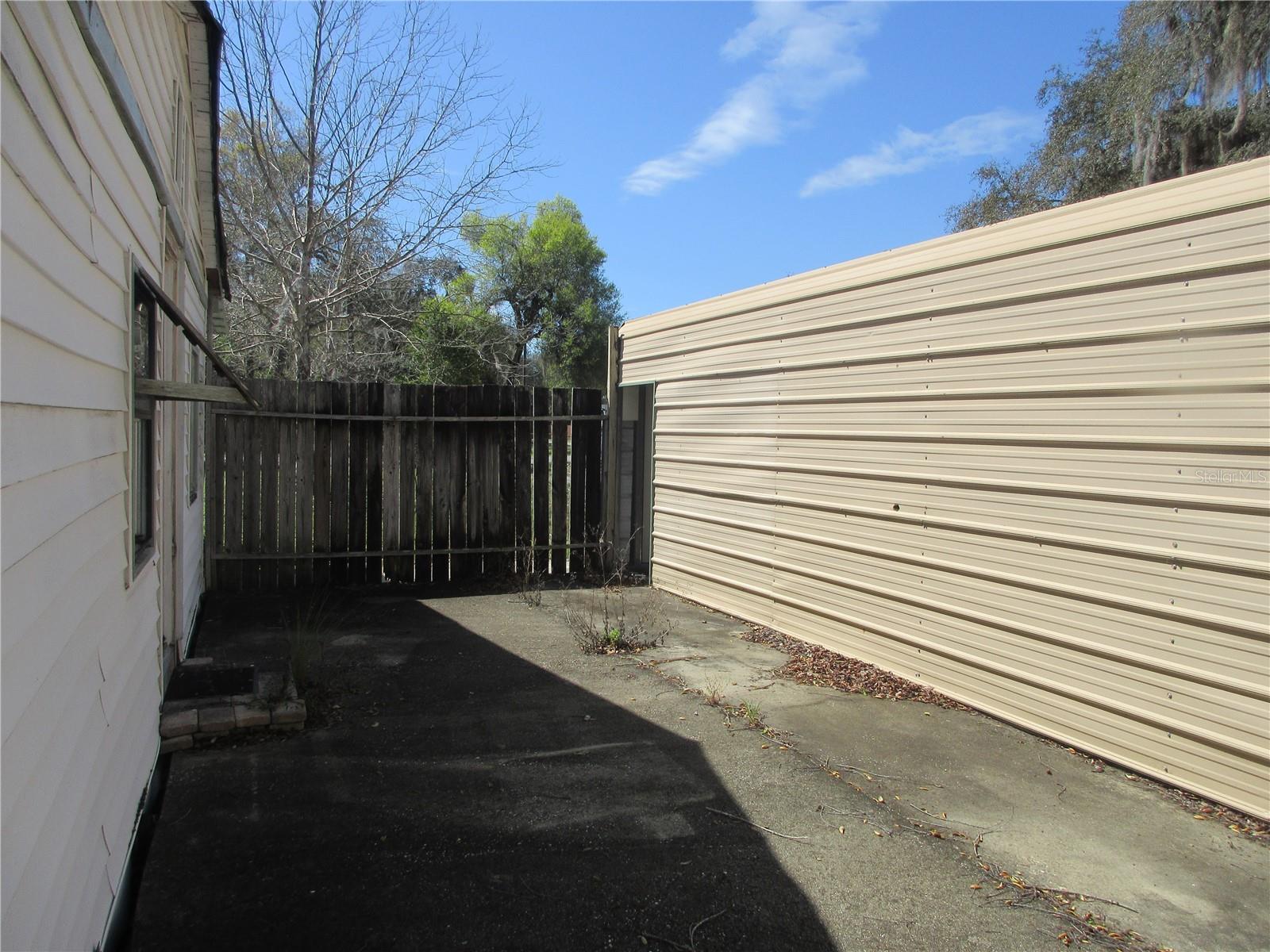 18601 SE 24TH LN, OCKLAWAHA, FL — photo 62