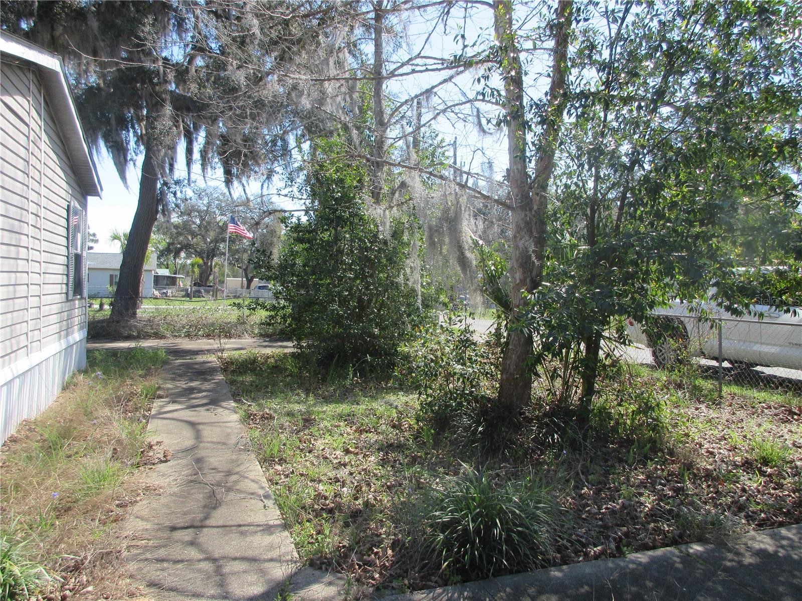 18601 SE 24TH LN, OCKLAWAHA, FL — photo 91