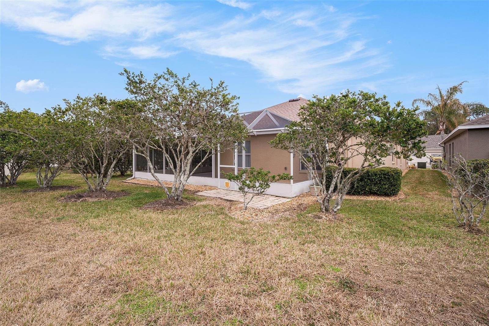 9524 ROLLING CIR, SAN ANTONIO, FL — photo 23