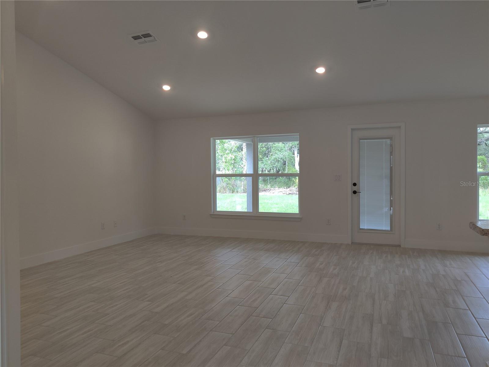 14606 MOCKING WREN RD, WEEKI WACHEE, FL — photo 4