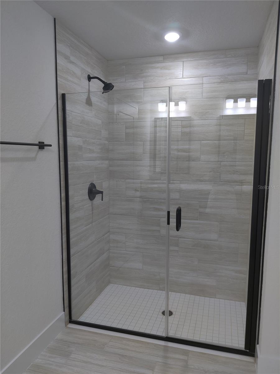 14606 MOCKING WREN RD, WEEKI WACHEE, FL — photo 16