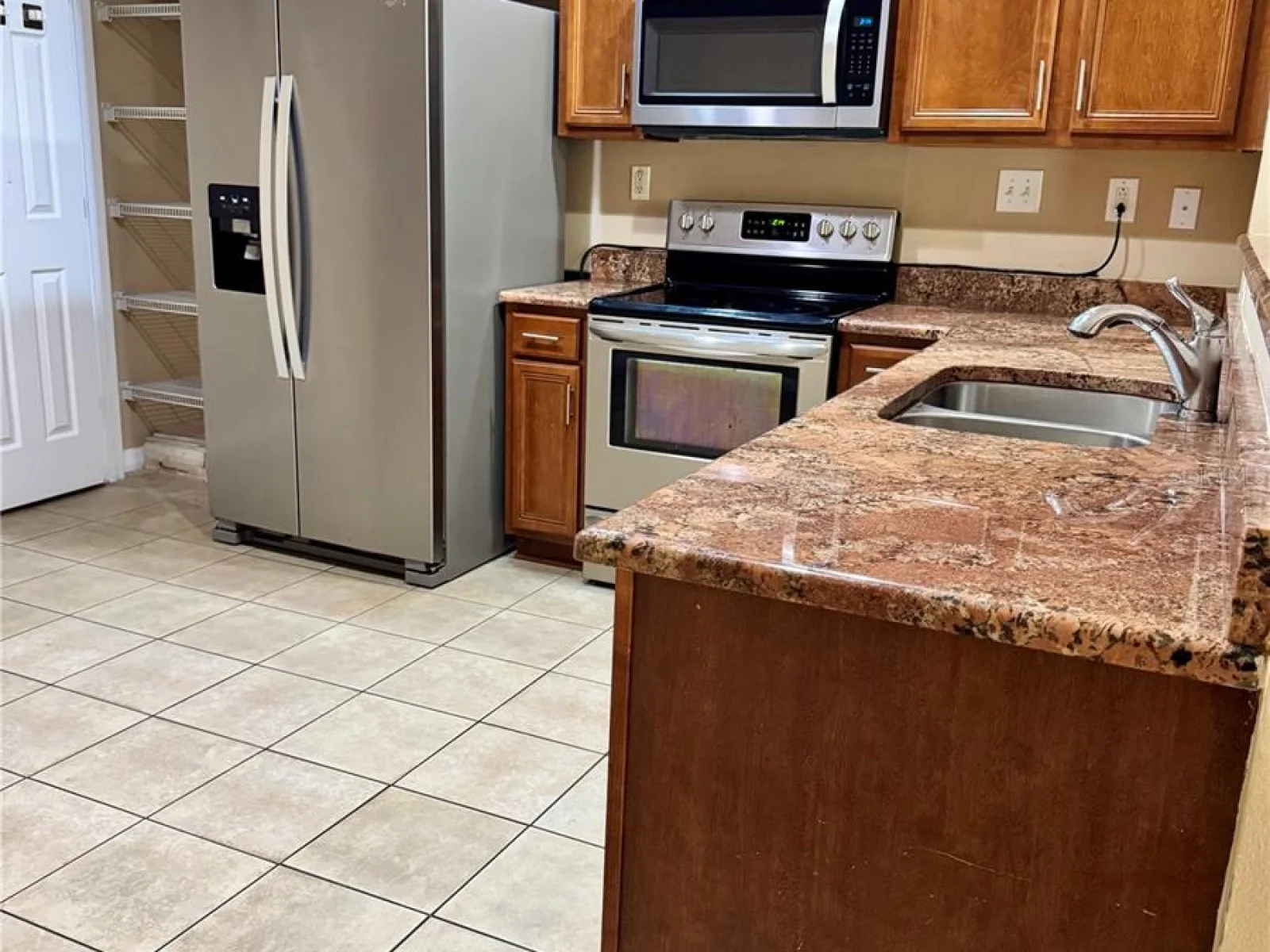 2680 MAYAGUANA ST, KISSIMMEE, FL — photo 3