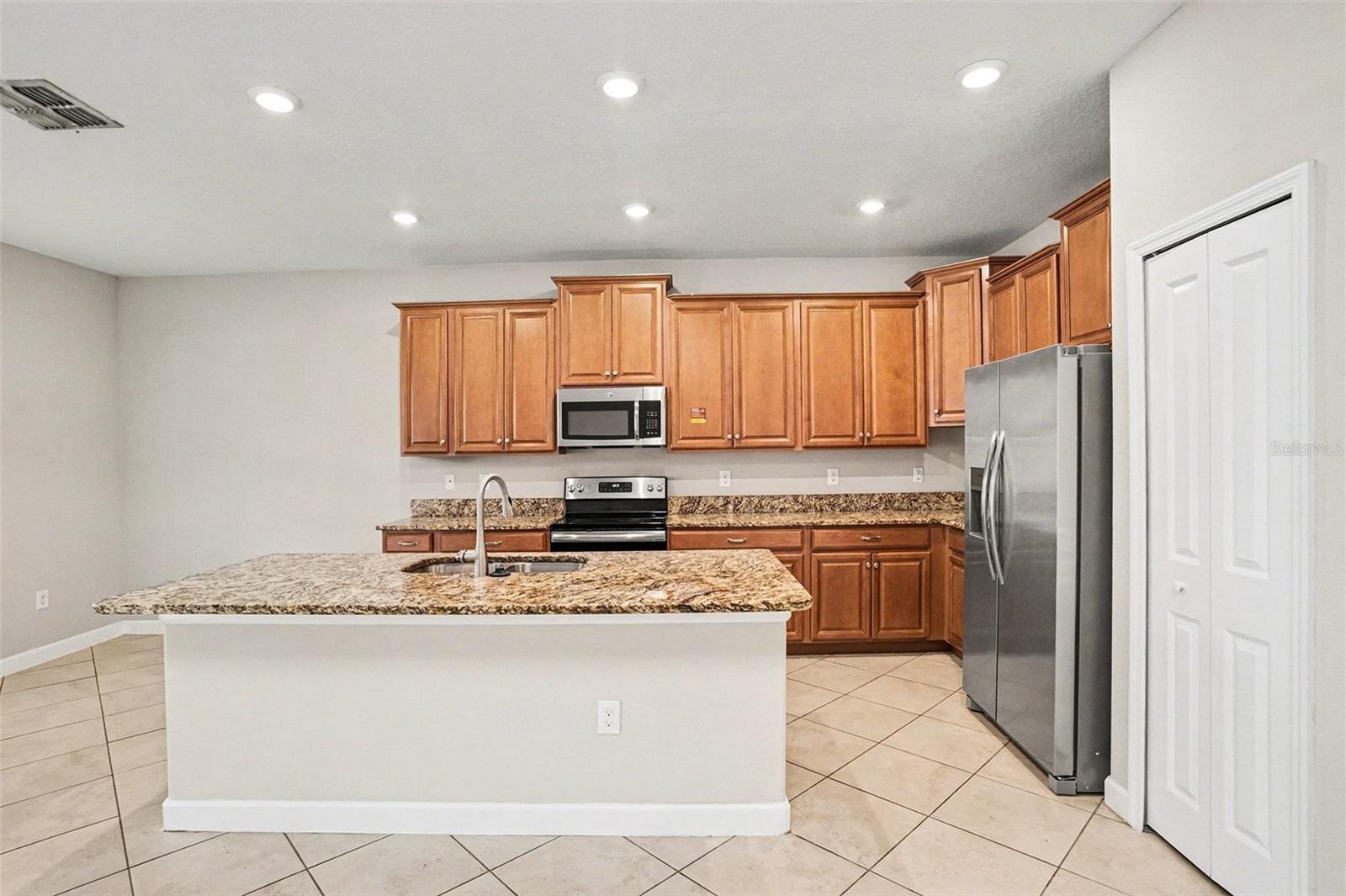 11755 WINTERSET COVE DR, RIVERVIEW, FL — photo 8