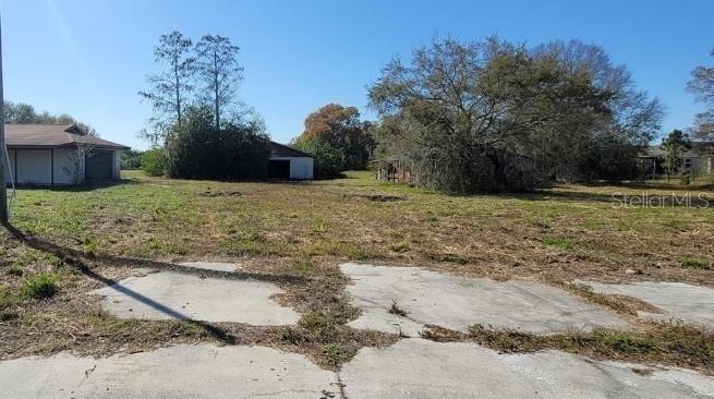 6012 LORRAINE RD, BRADENTON, FL — photo 2