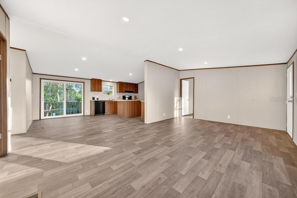 43740 SUNSET DR, PAISLEY, FL — photo 20