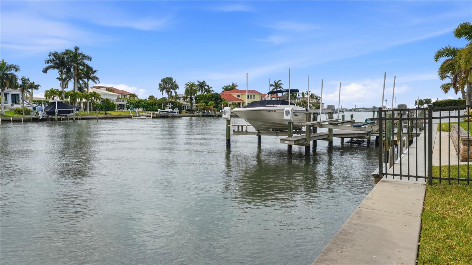 7637 COVE TER, SARASOTA, FL — photo 55