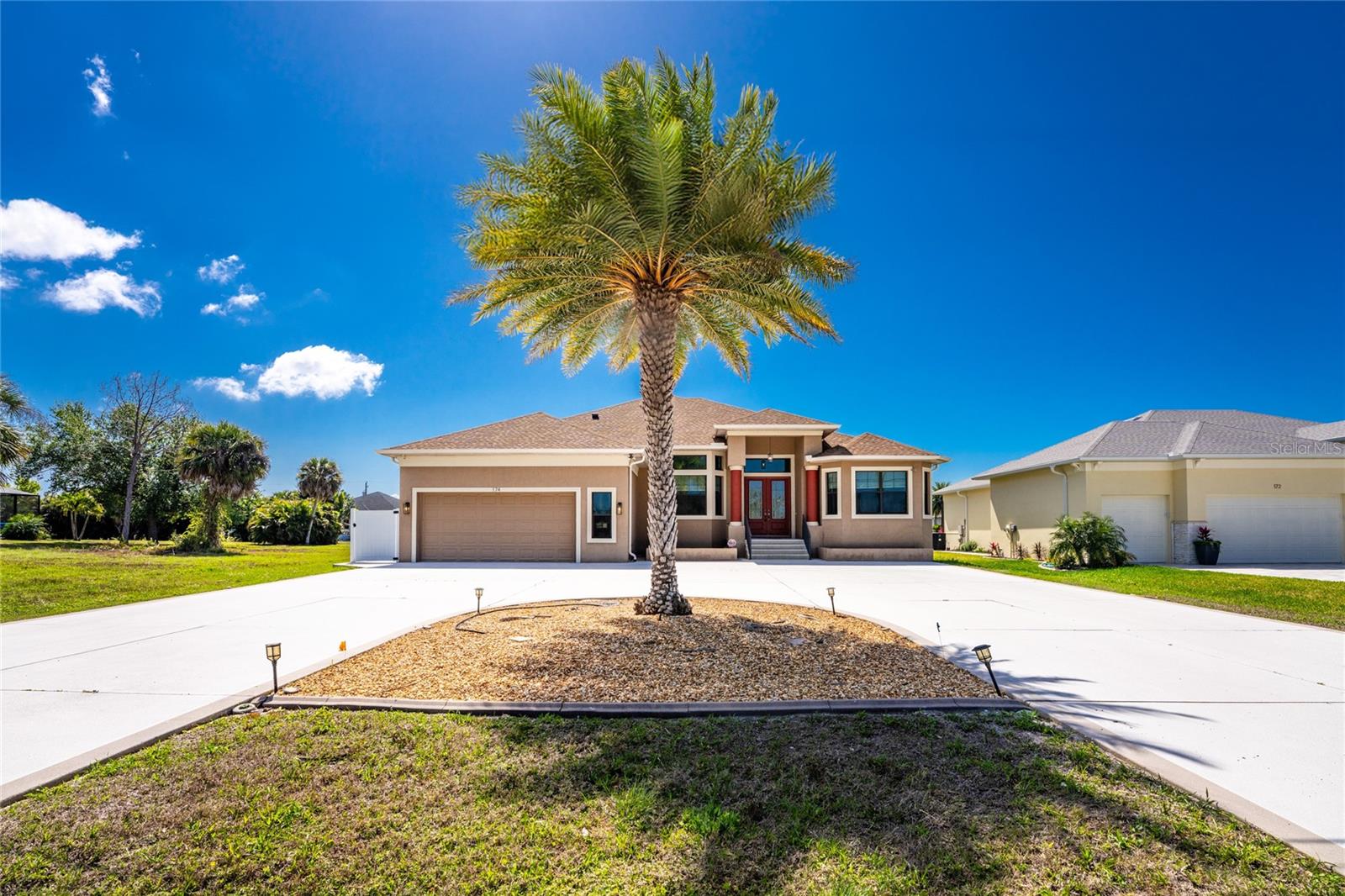 174 ROTONDA BLVD E, ROTONDA WEST, FL