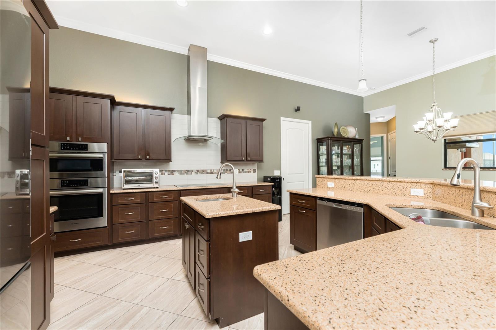 174 ROTONDA BLVD E, ROTONDA WEST, FL — photo 17