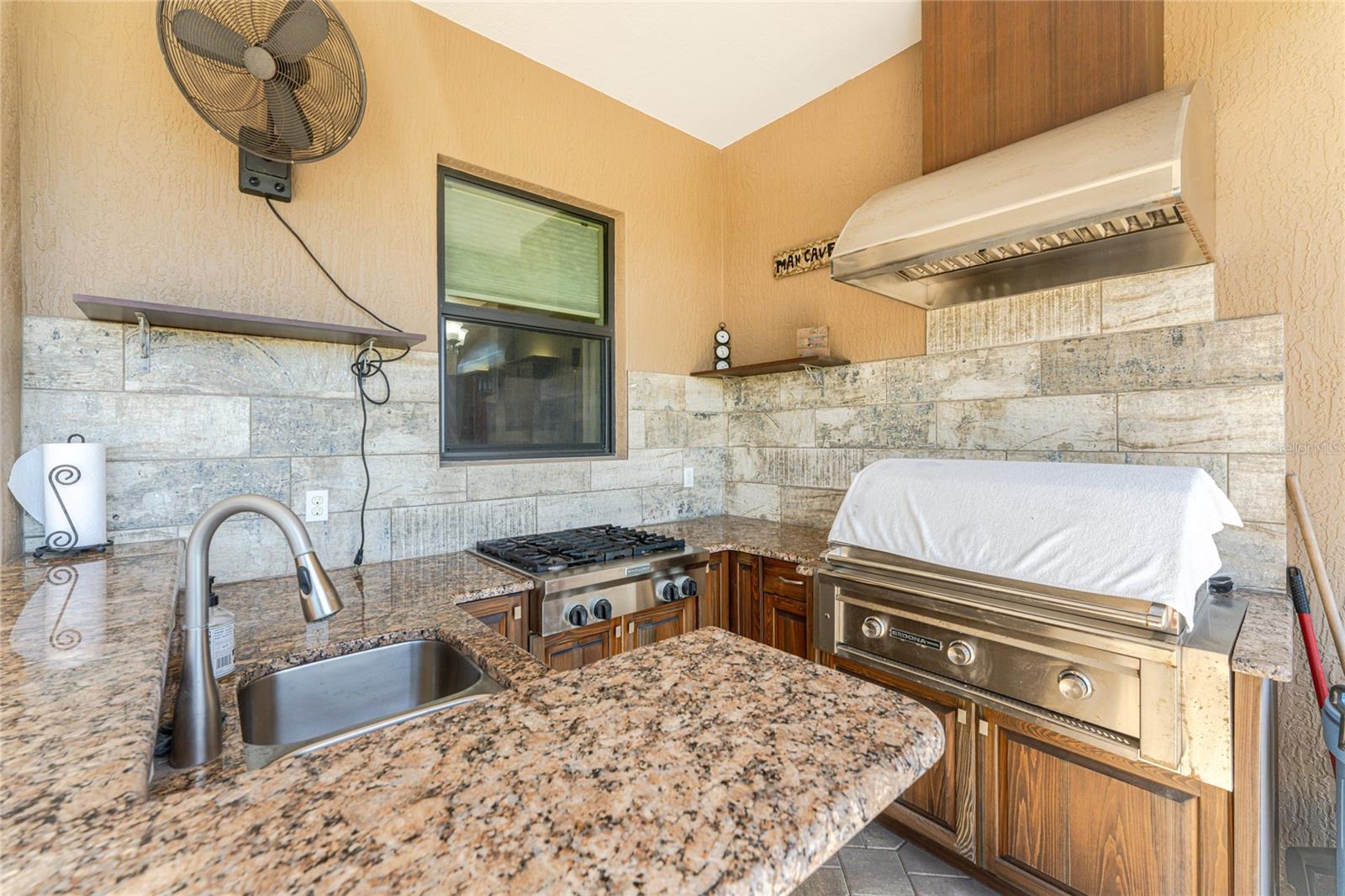 174 ROTONDA BLVD E, ROTONDA WEST, FL — photo 51