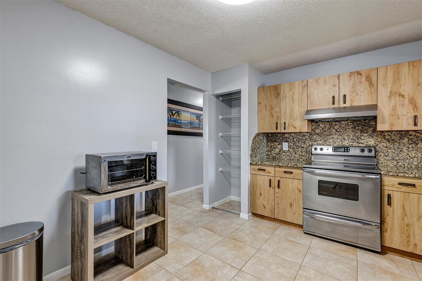 202 SW HOLDEN TER, PORT ST LUCIE, FL — photo 20