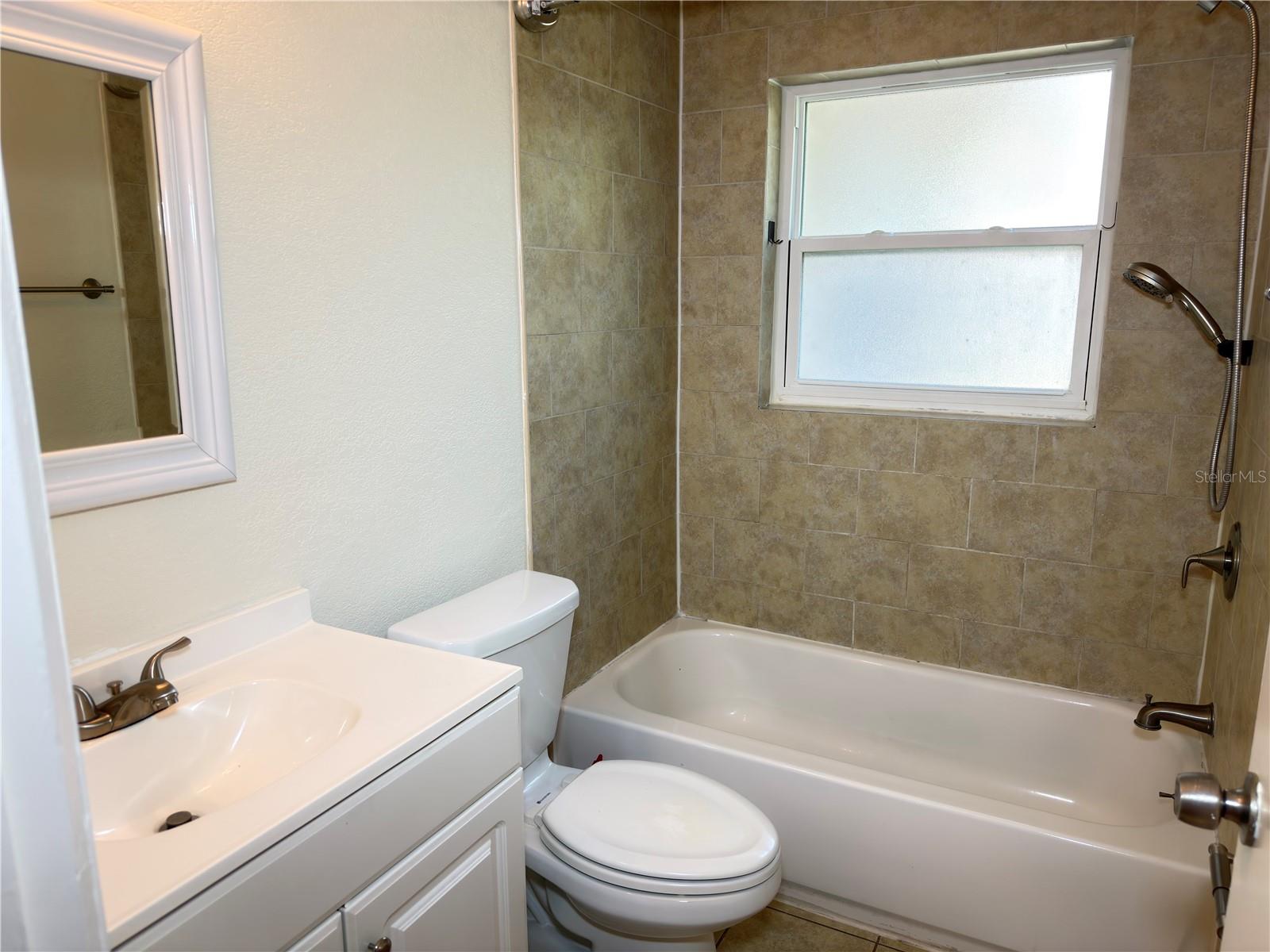 1432 LOTUS PATH, CLEARWATER, FL — photo 12