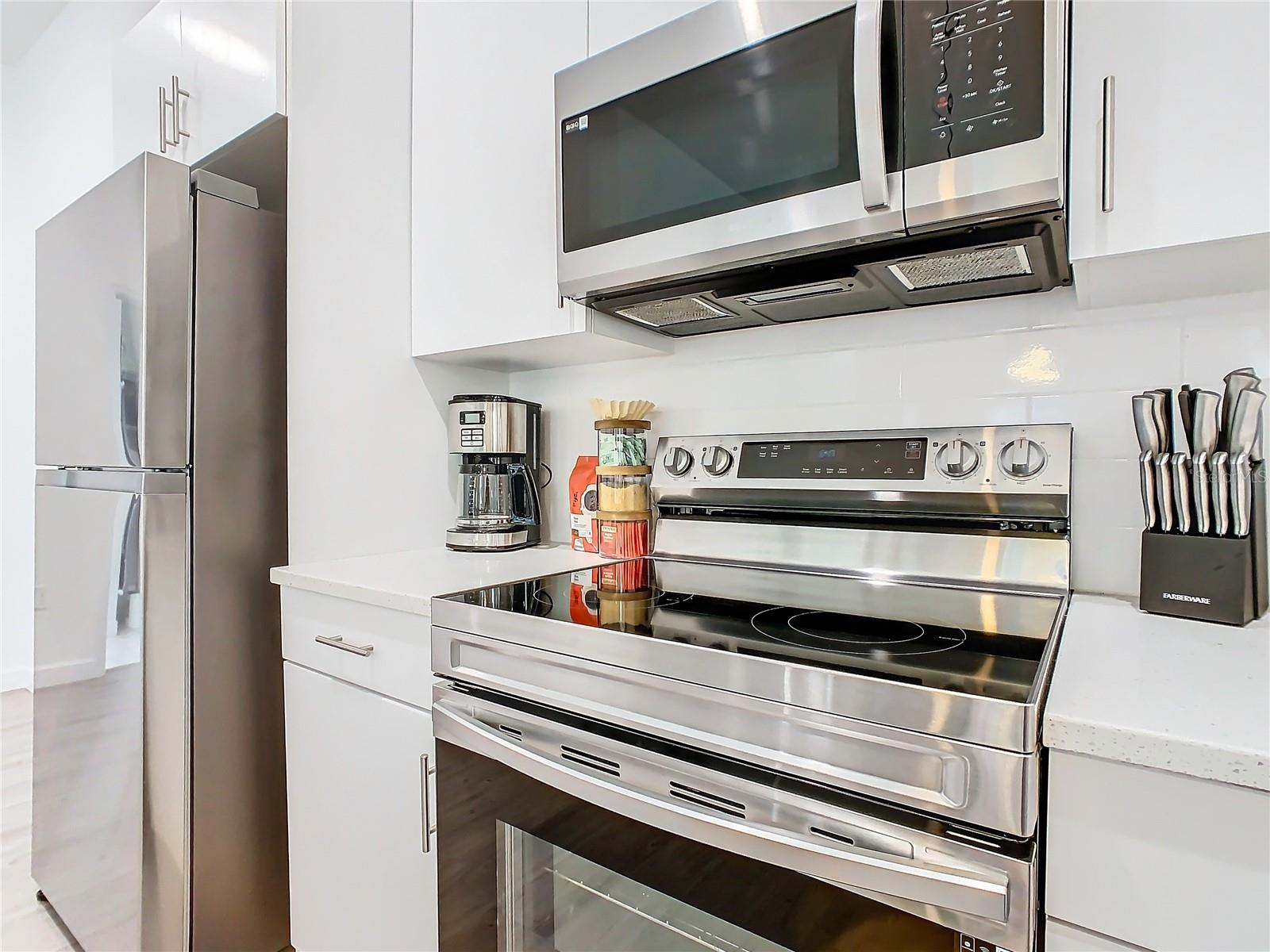 653 TRIKOMO DR, DAVENPORT, FL — photo 10