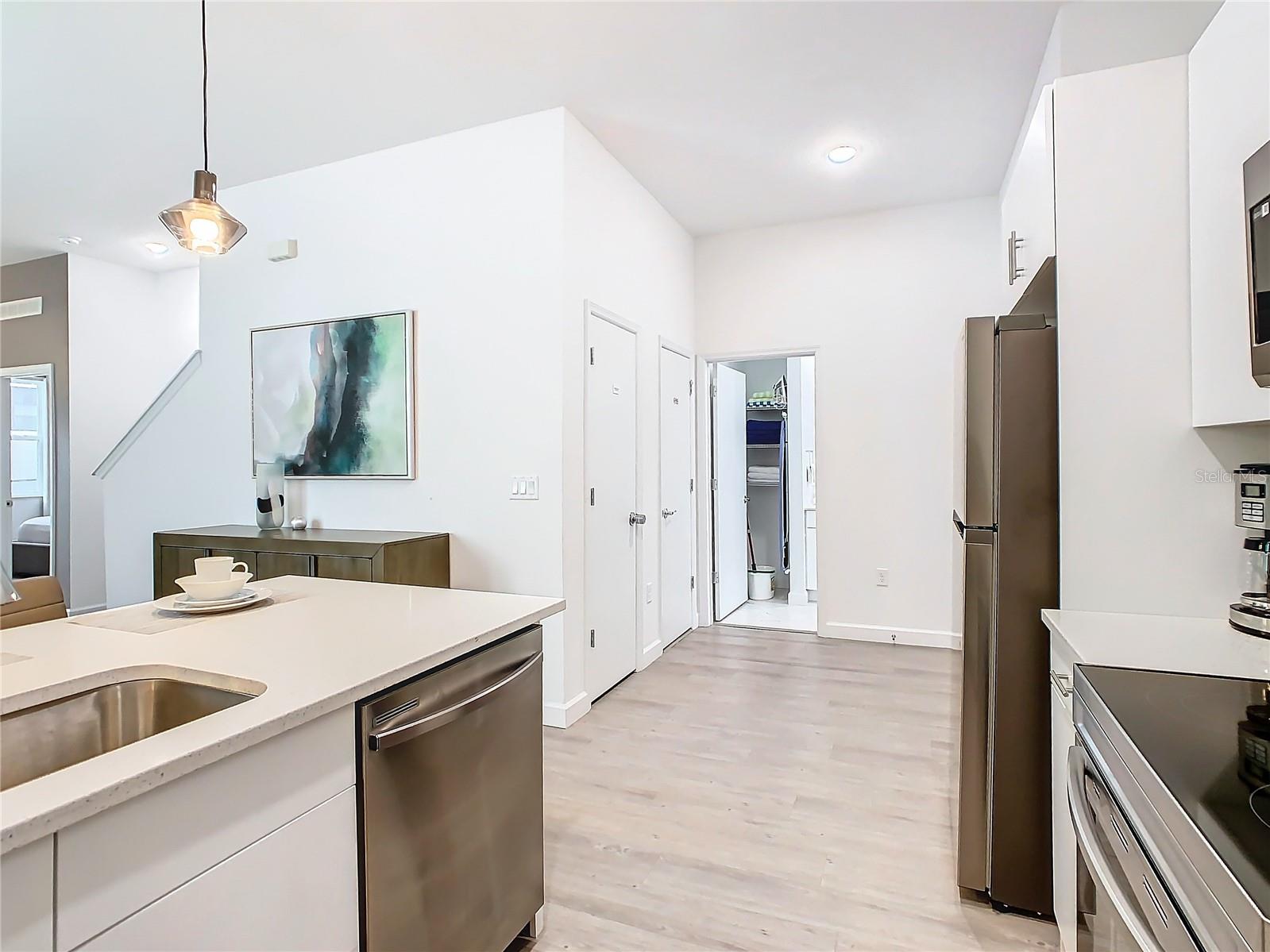 653 TRIKOMO DR, DAVENPORT, FL — photo 11
