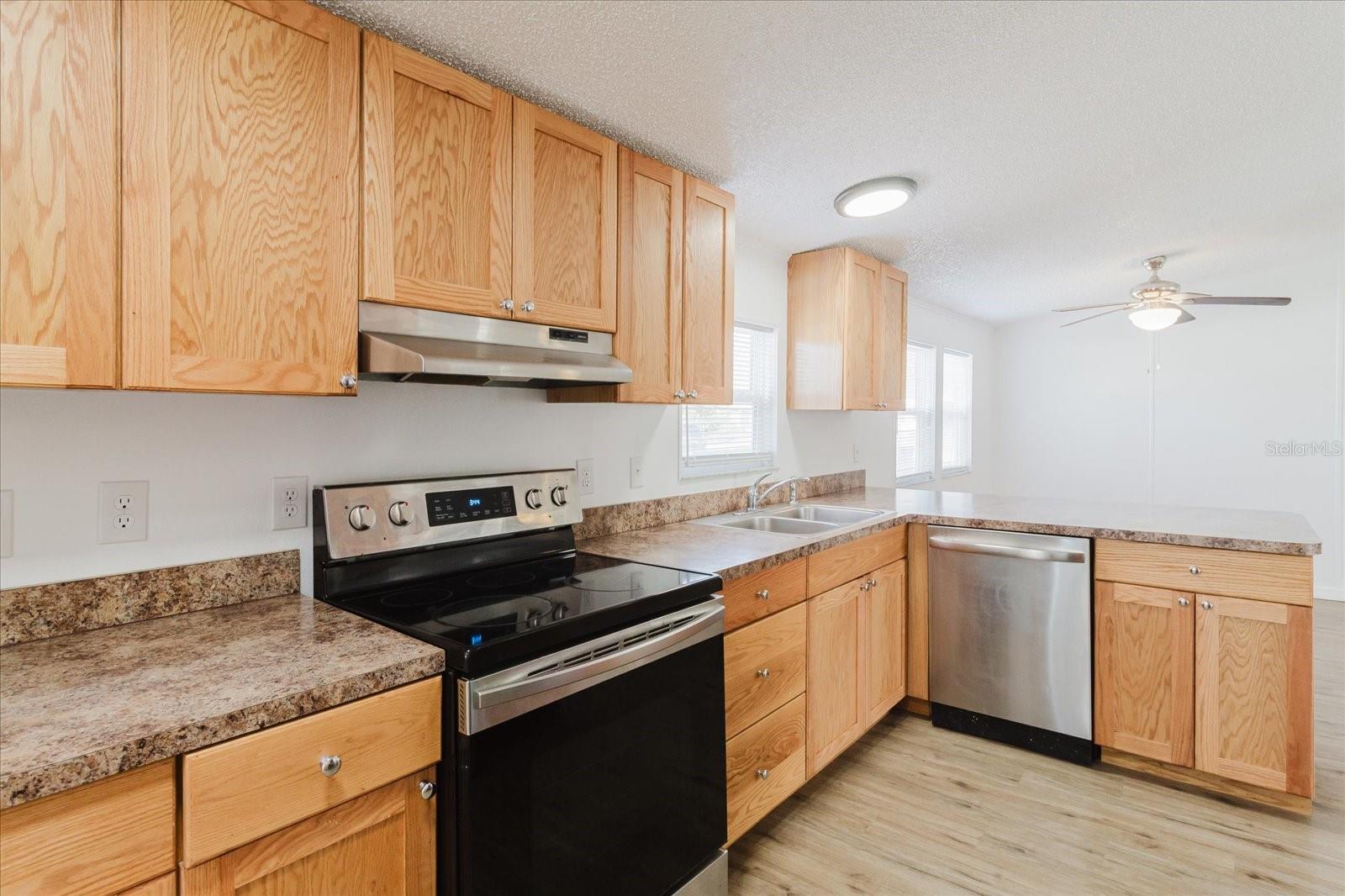 15401 NAVA ST, HUDSON, FL — photo 15